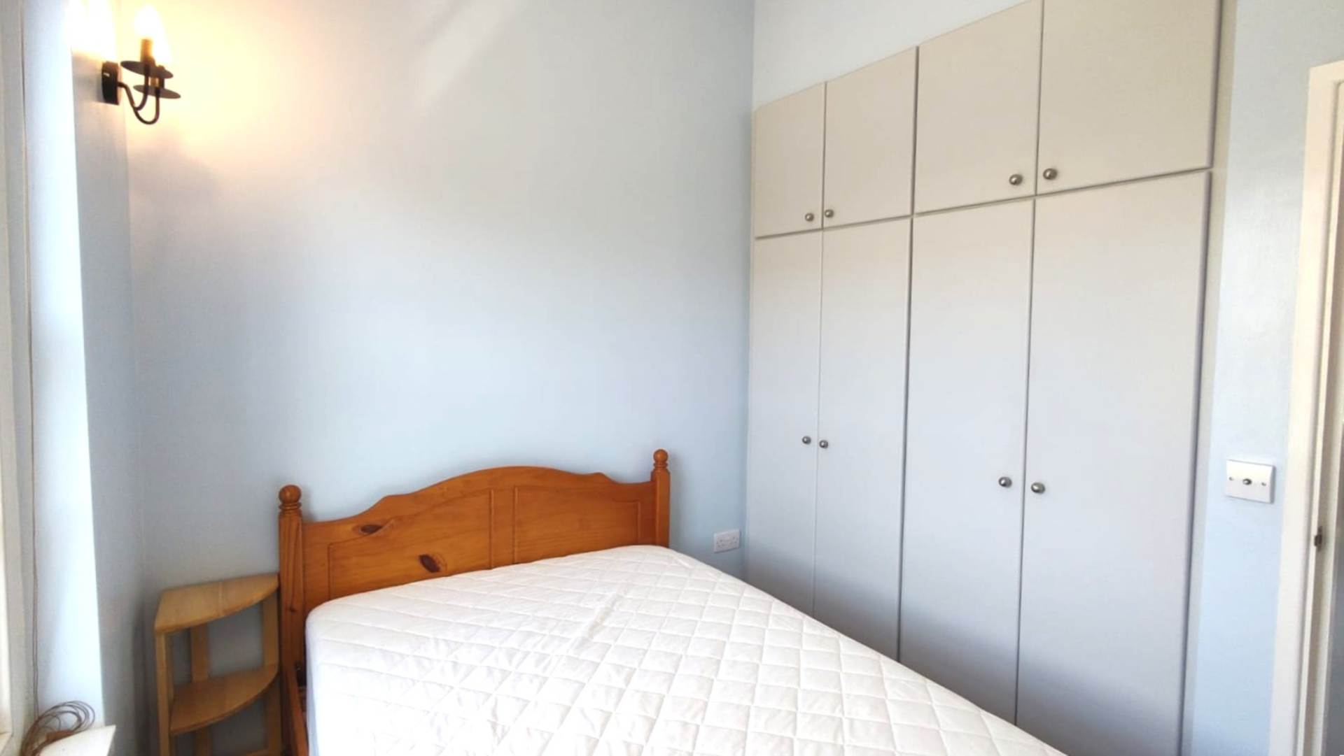 London N1 9BU 1 bed flat rental property internal/external image-4