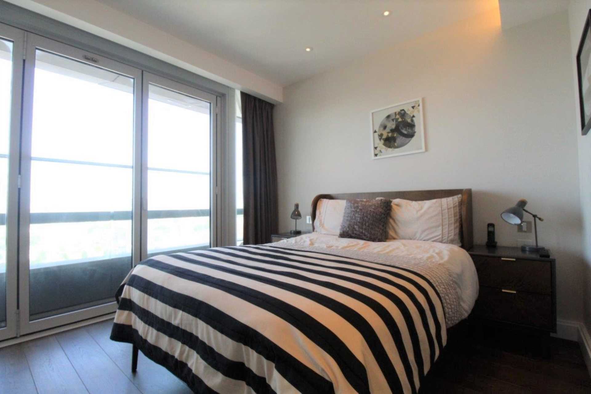 London EC1V 1AF 3 bed flat rental property internal/external image-9