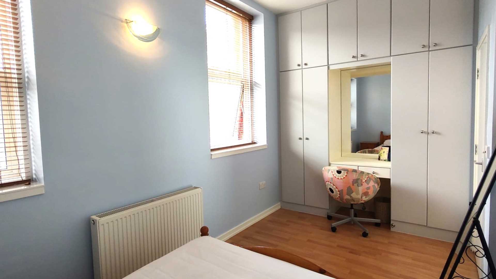 London N1 9BU 1 bed flat rental property internal/external image-6