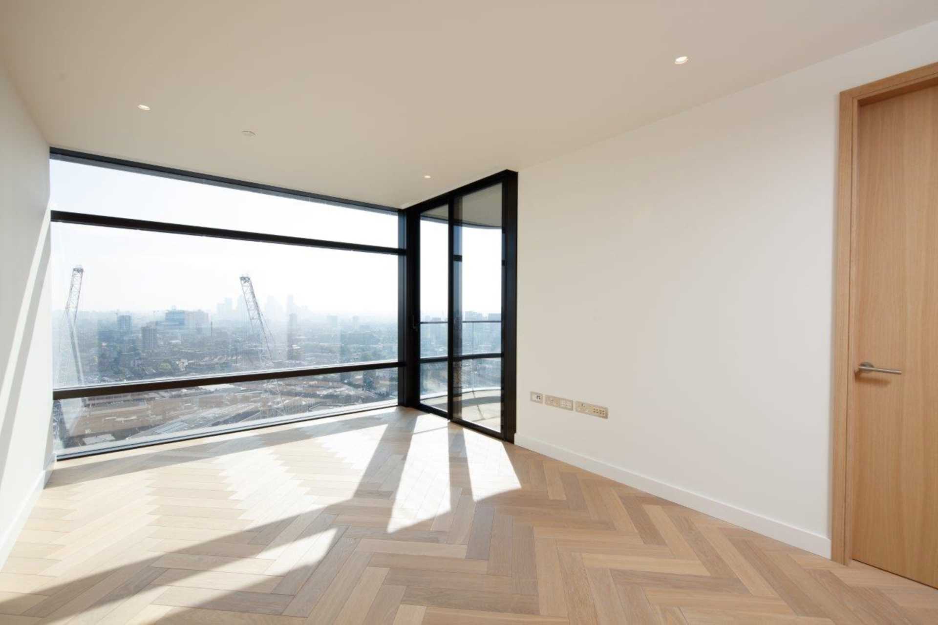 London EC2A 2FA 1 bed flat sales property internal/external image-3