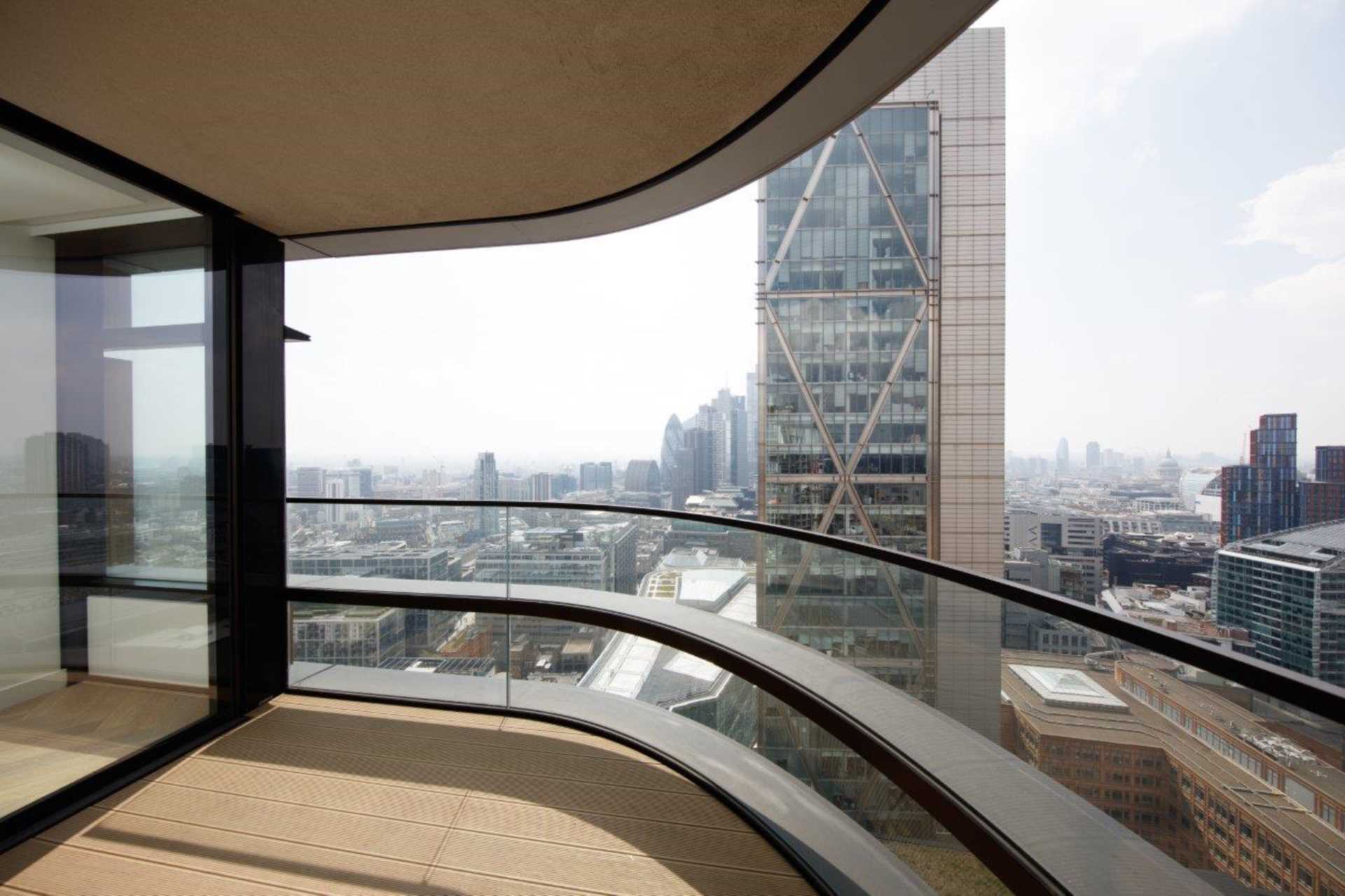 London EC2A 2FA 2 bed flat sales property internal/external image-6