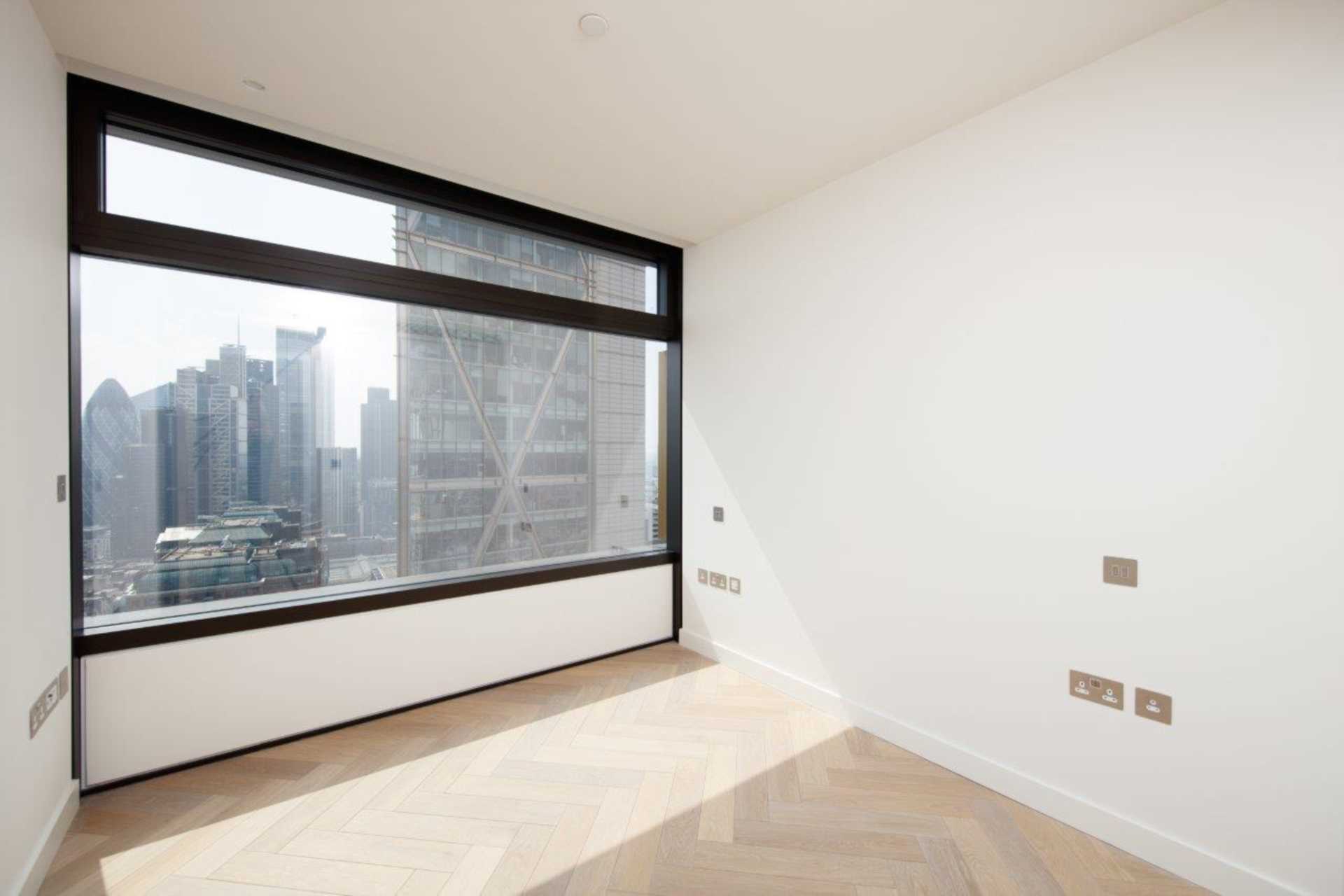 London EC2A 2FA 2 bed flat sales property internal/external image-7