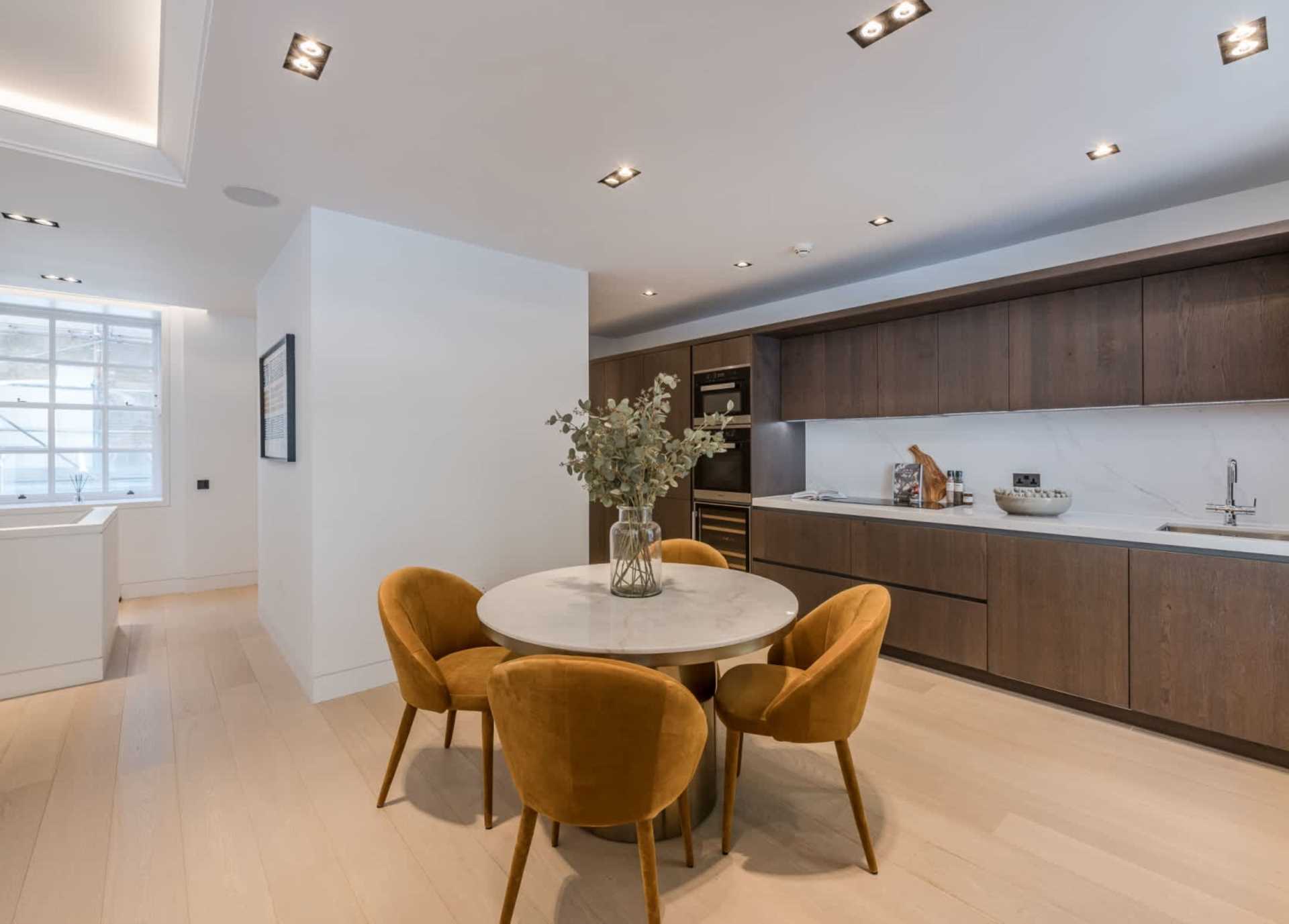 London W1W 5NA 1 bed block of apartments sales property internal/external image-8