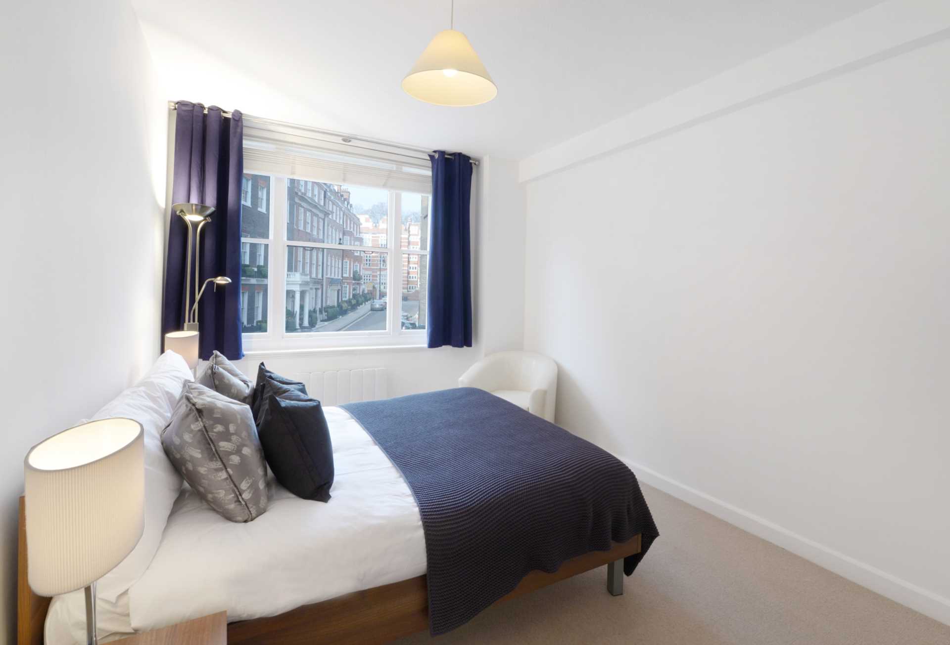 London W1J 5LZ 2 bed flat rental property internal/external image-8