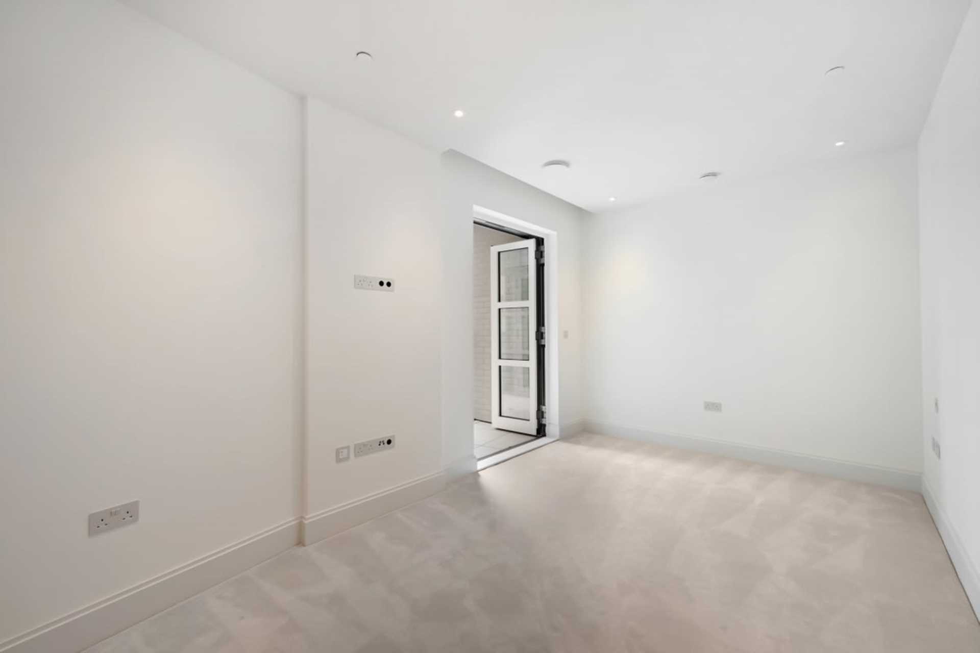 London SW1P 3JA 1 bed block of apartments sales property internal/external image-2