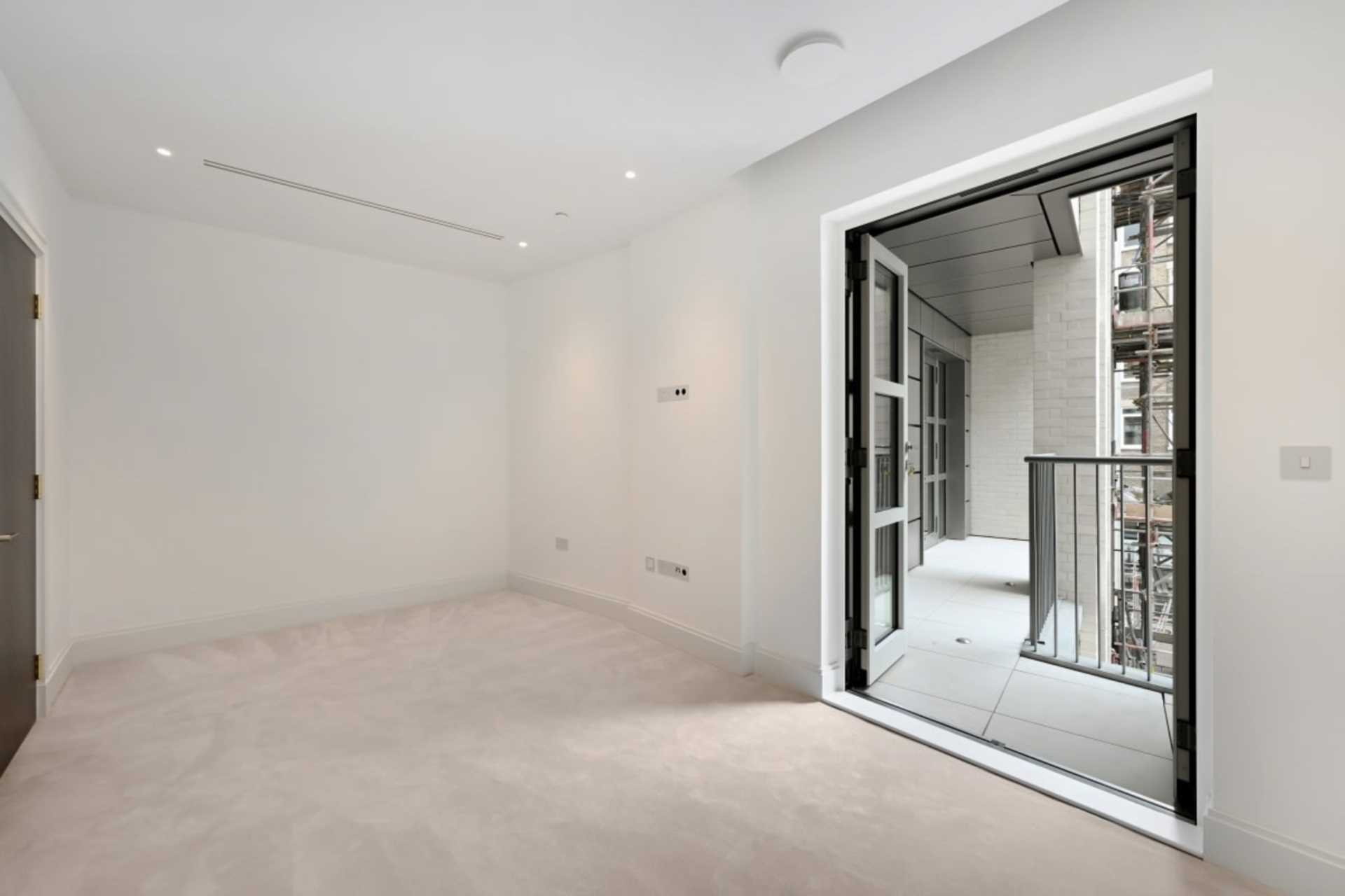 London SW1P 3JA 1 bed block of apartments sales property internal/external image-5