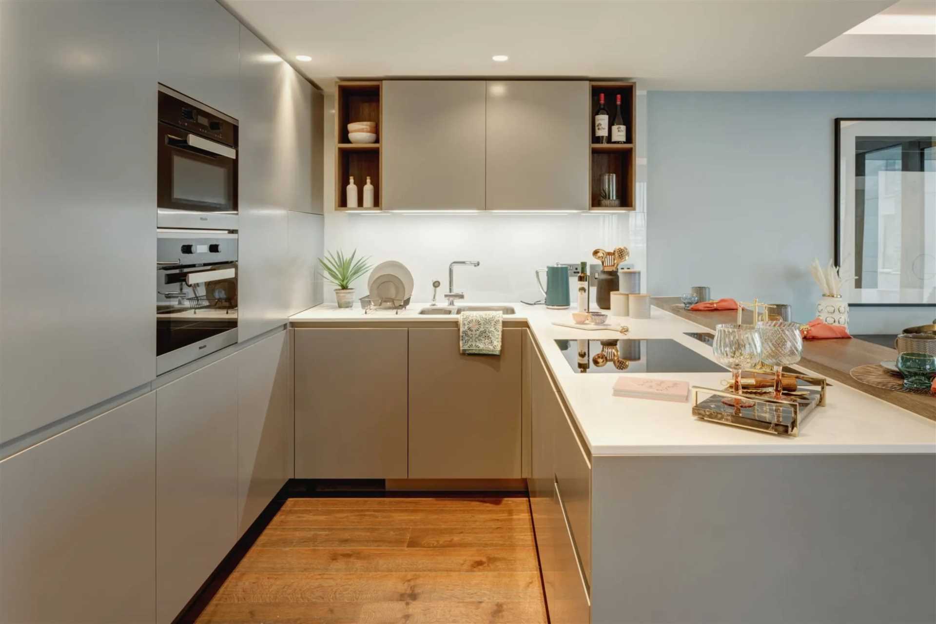 London W2 1NW 1 bed flat sales property internal/external image-3