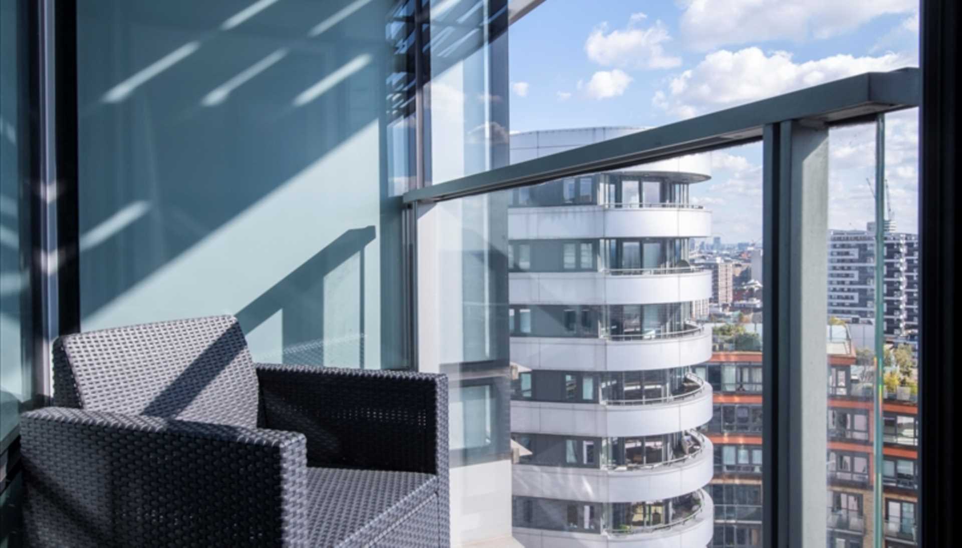 London W2 1AP 4 bed flat rental property internal/external image-11