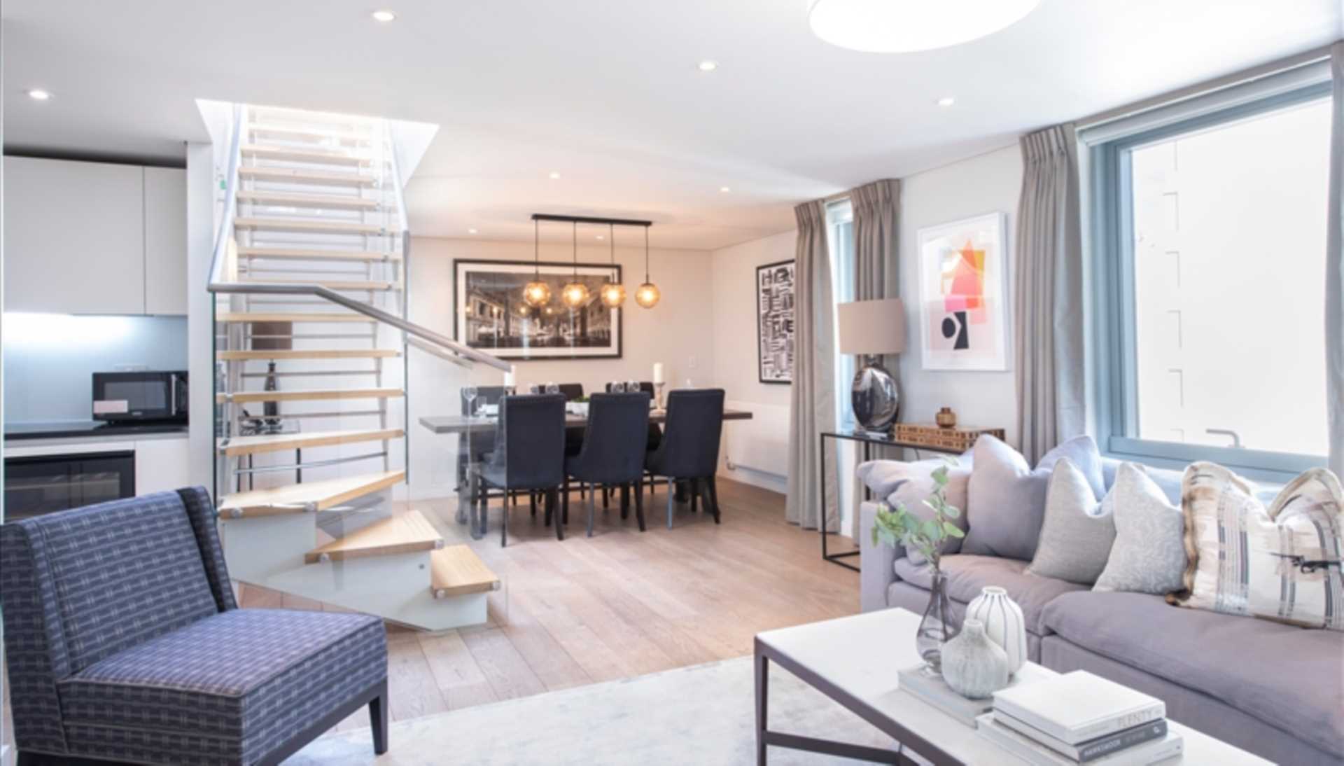 London W2 1AP 4 bed flat rental property internal/external image-1