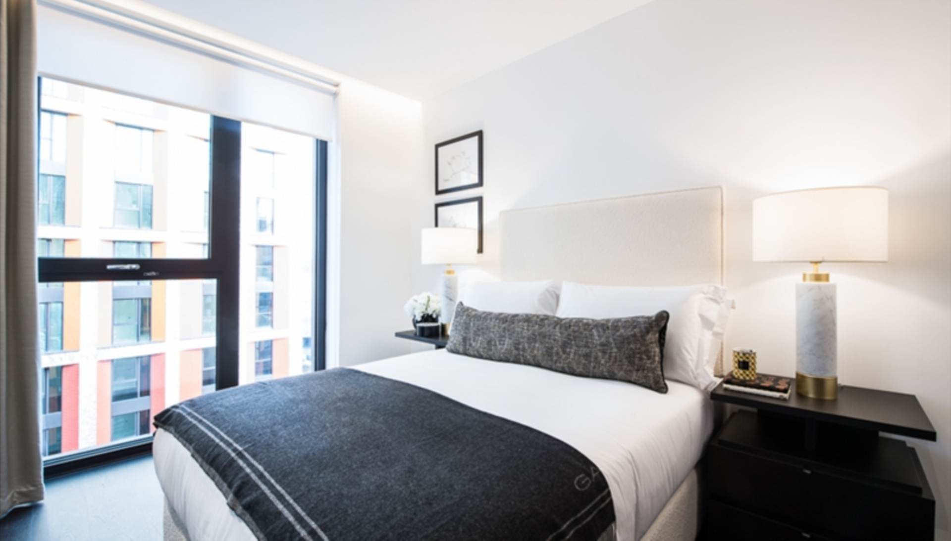 London SW11 7AG 3 bed flat rental property internal/external image-4