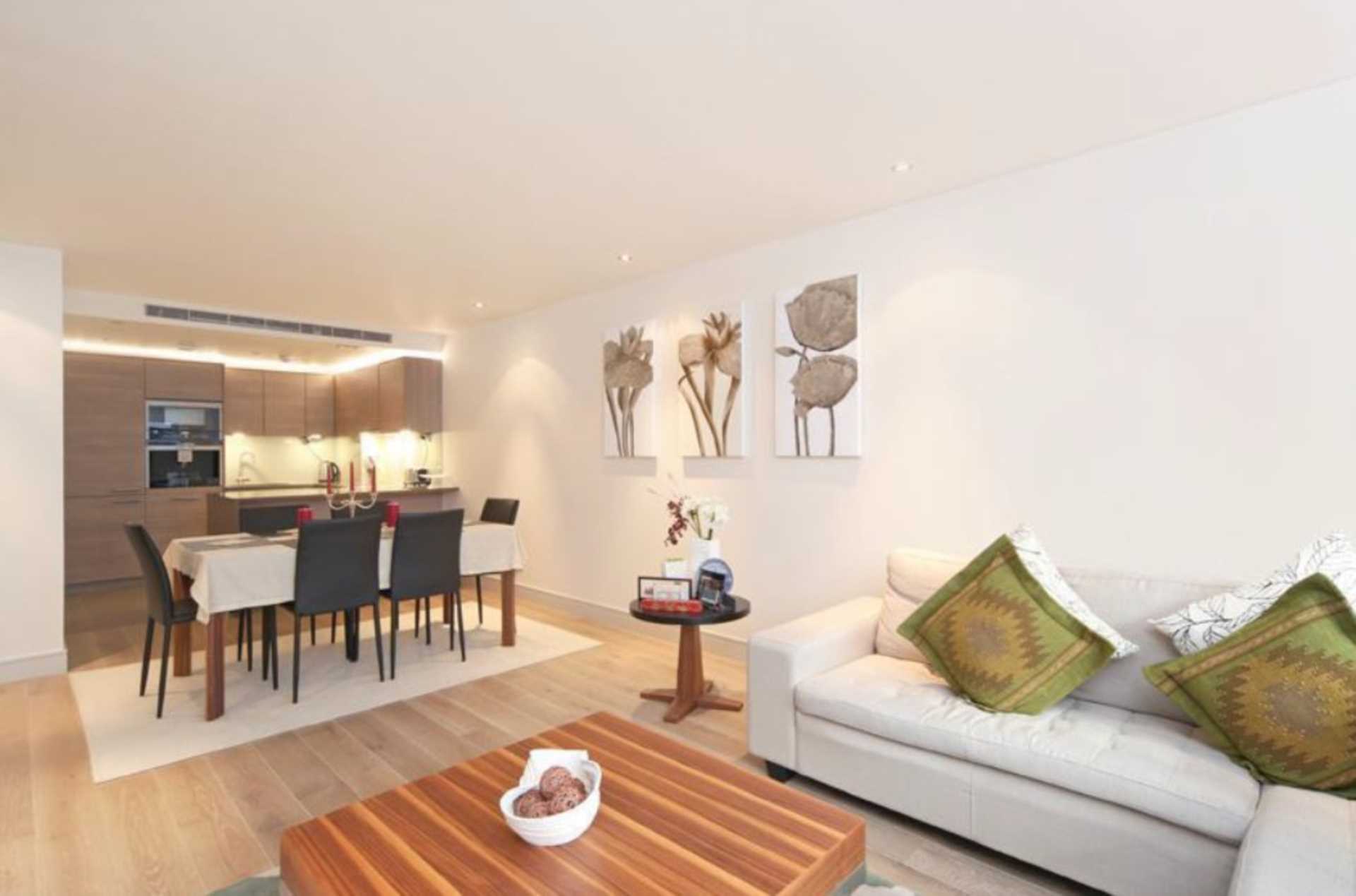 London SW6 2FB 2 bed flat sales property internal/external image-2