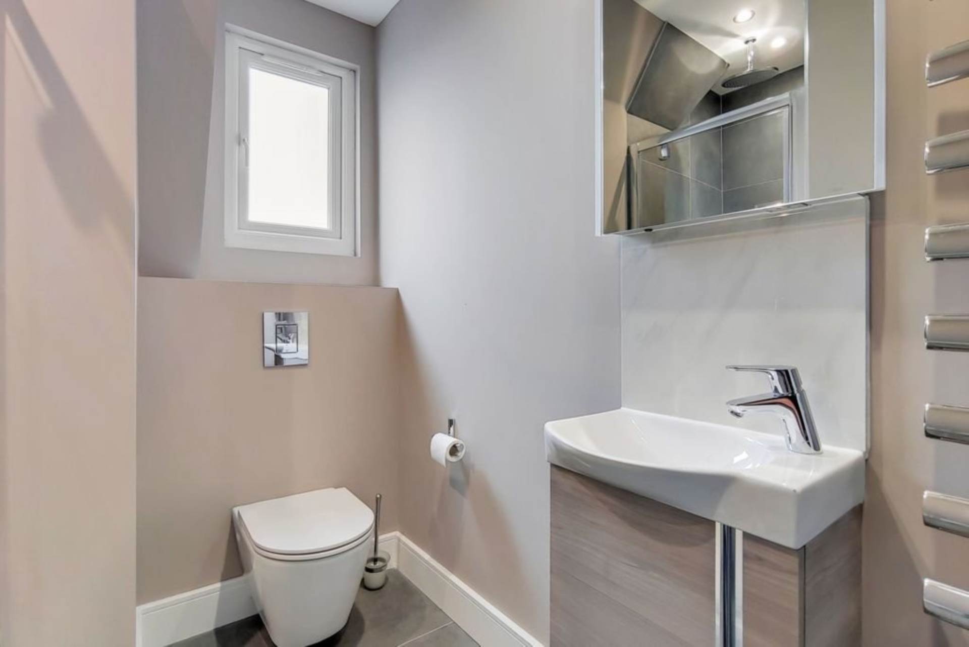 ロンドン NW11 9QU 3ベッドフラット 賃貸物件の内外装写真-9