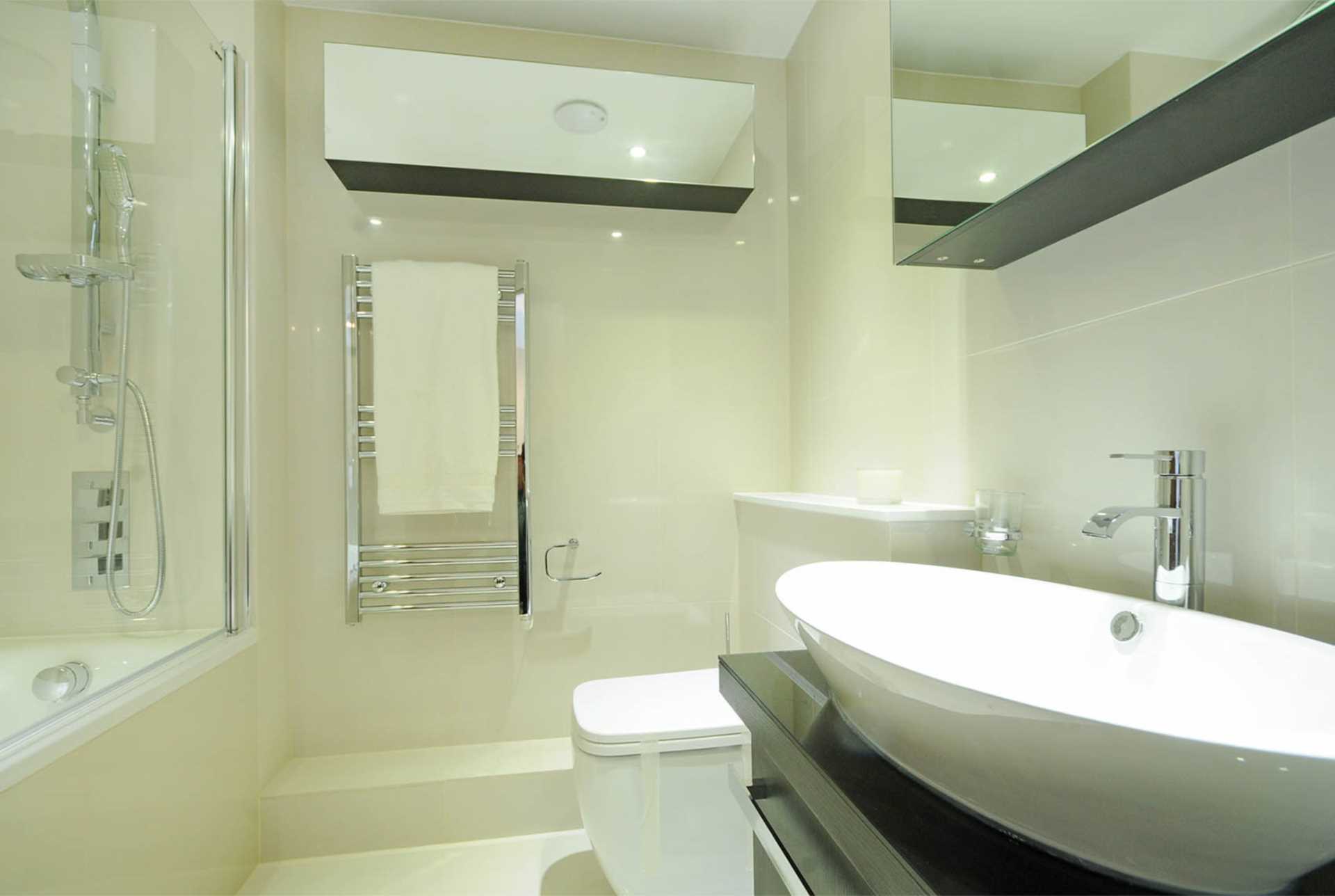London NW8 6NL 3 bed flat rental property internal/external image-6