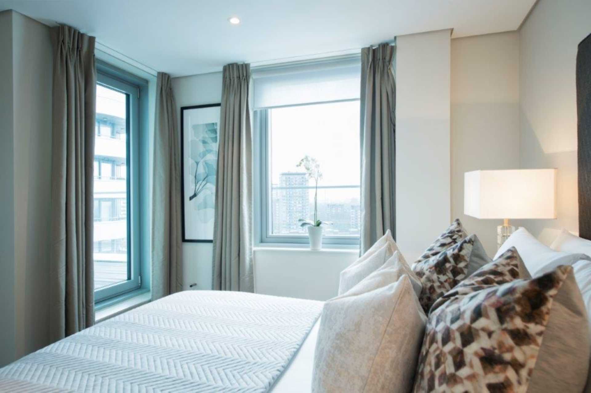 London W2 1AP 3 bed flat rental property internal/external image-4