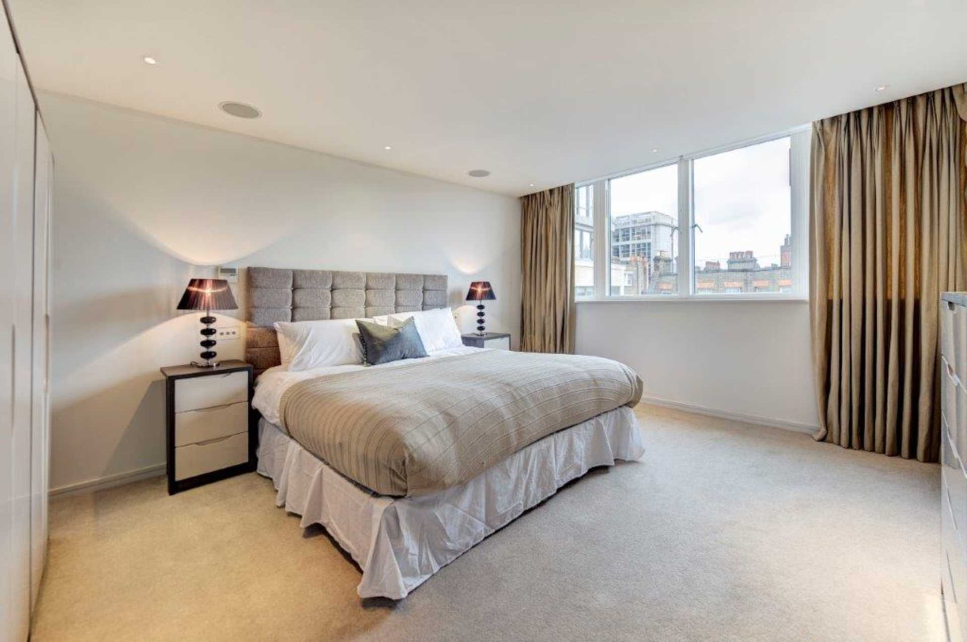London W8 5EH 1 bed flat rental property internal/external image-3