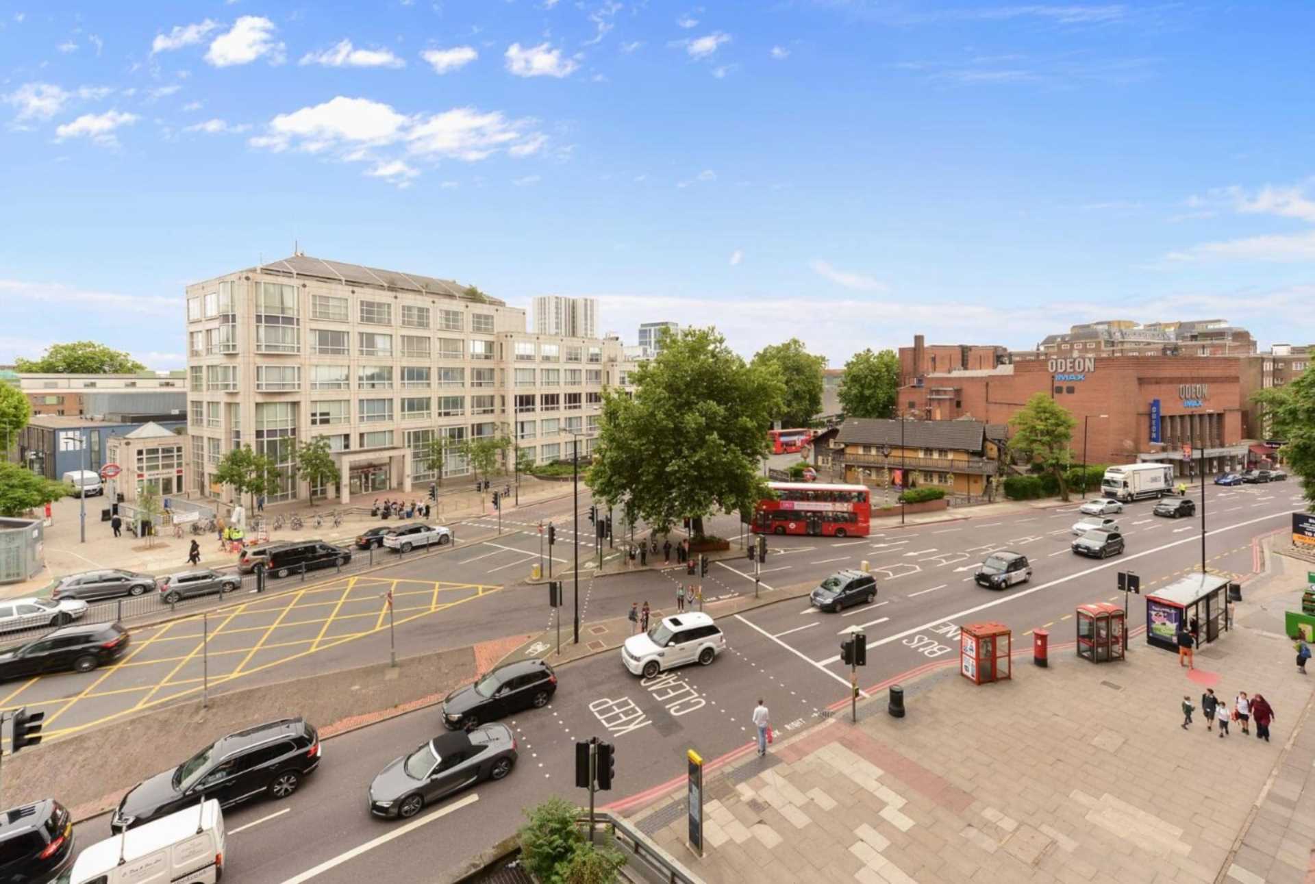 London NW3 6HT 2 bed flat rental property internal/external image-10