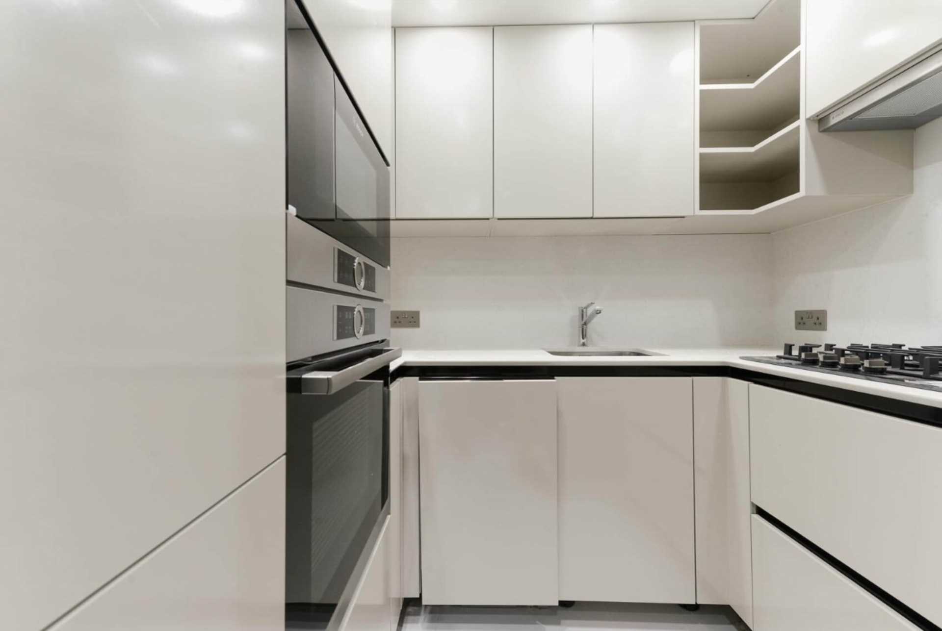 London NW3 6HT 2 bed flat rental property internal/external image-2