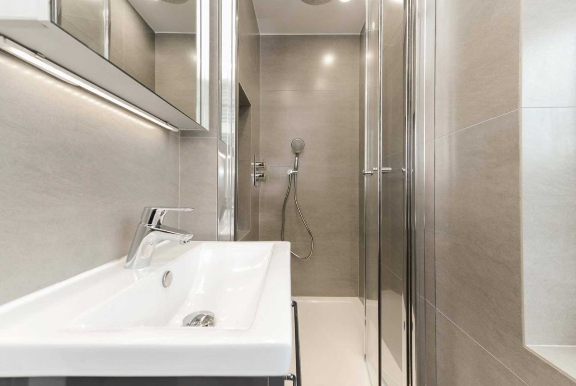 London NW3 6HT 2 bed flat rental property internal/external image-8