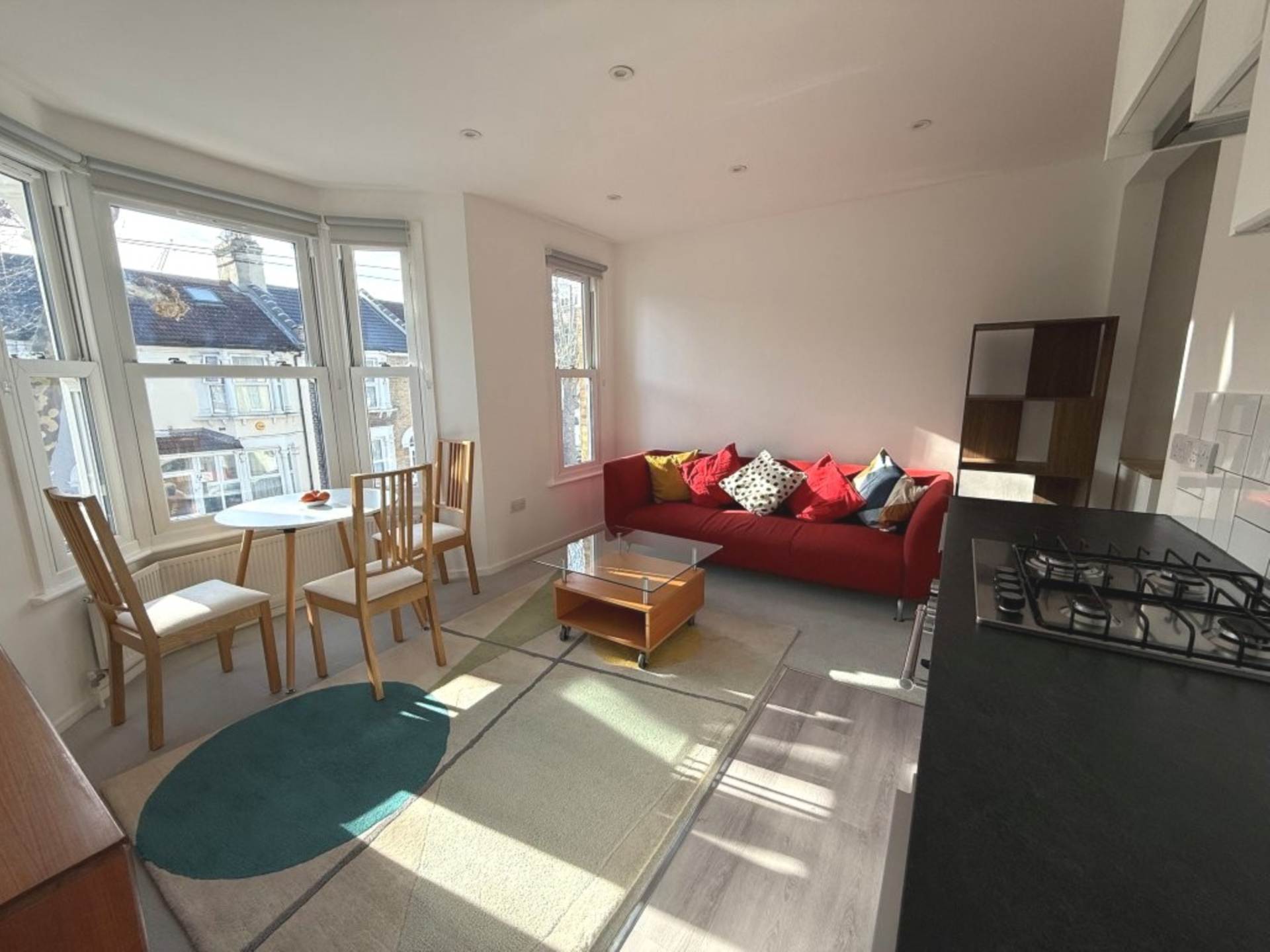 London E12 6DS 2 bed flat rental property internal/external image-1