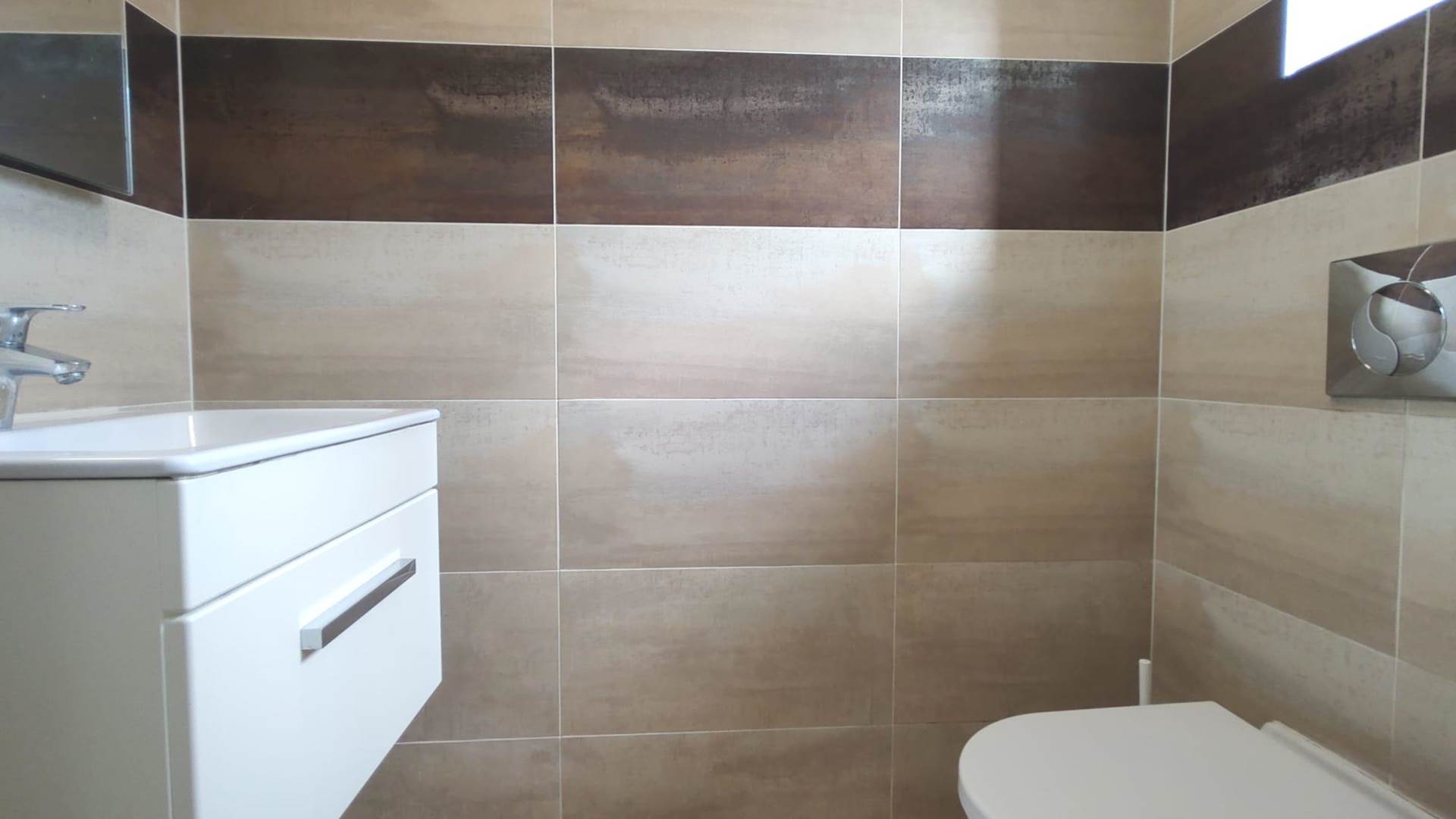 London N12 8BF 4 bed end terrace rental property internal/external image-12