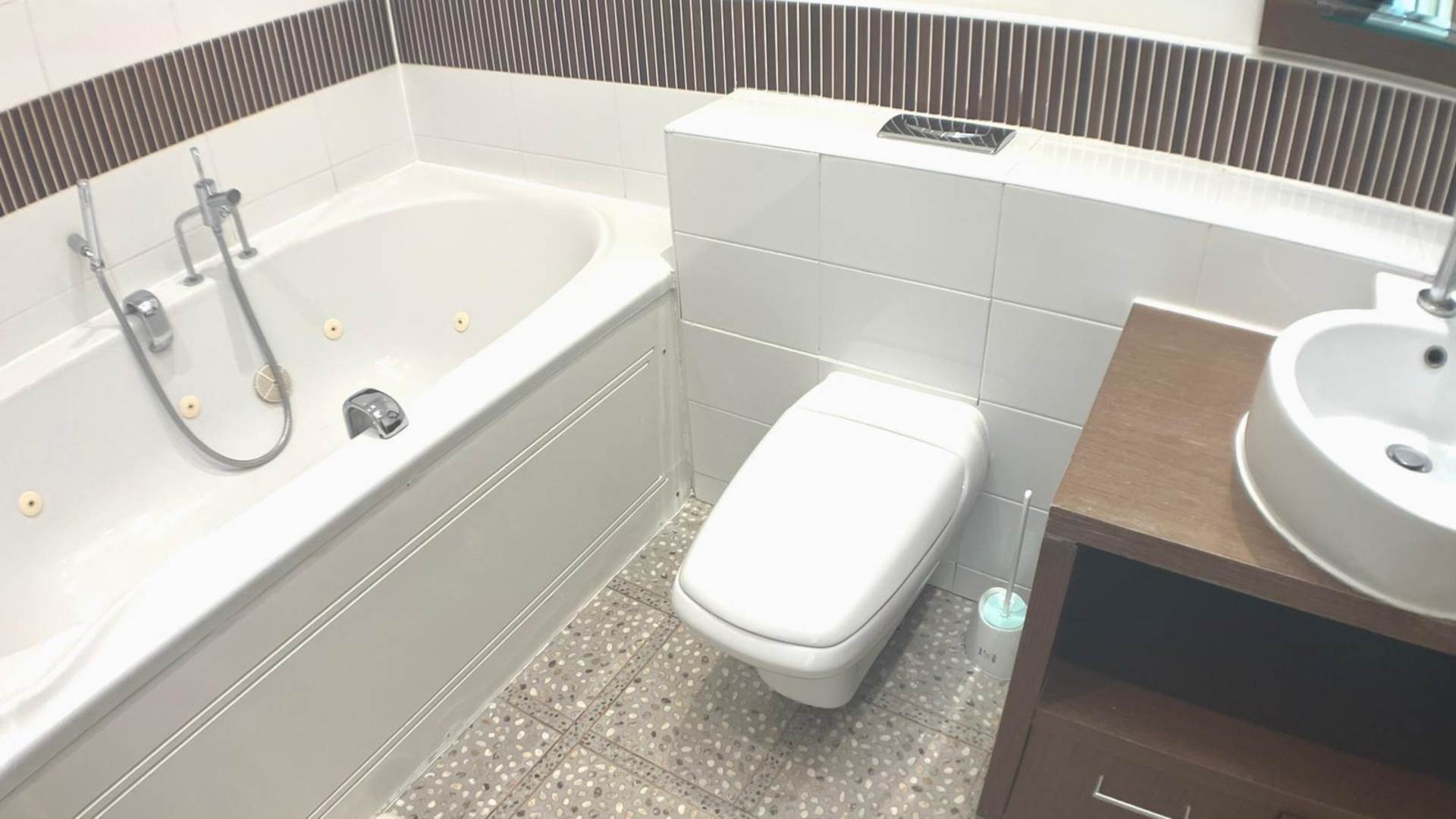 ロンドン N12 0EN 2ベッドフラット 賃貸物件の内外装写真-7