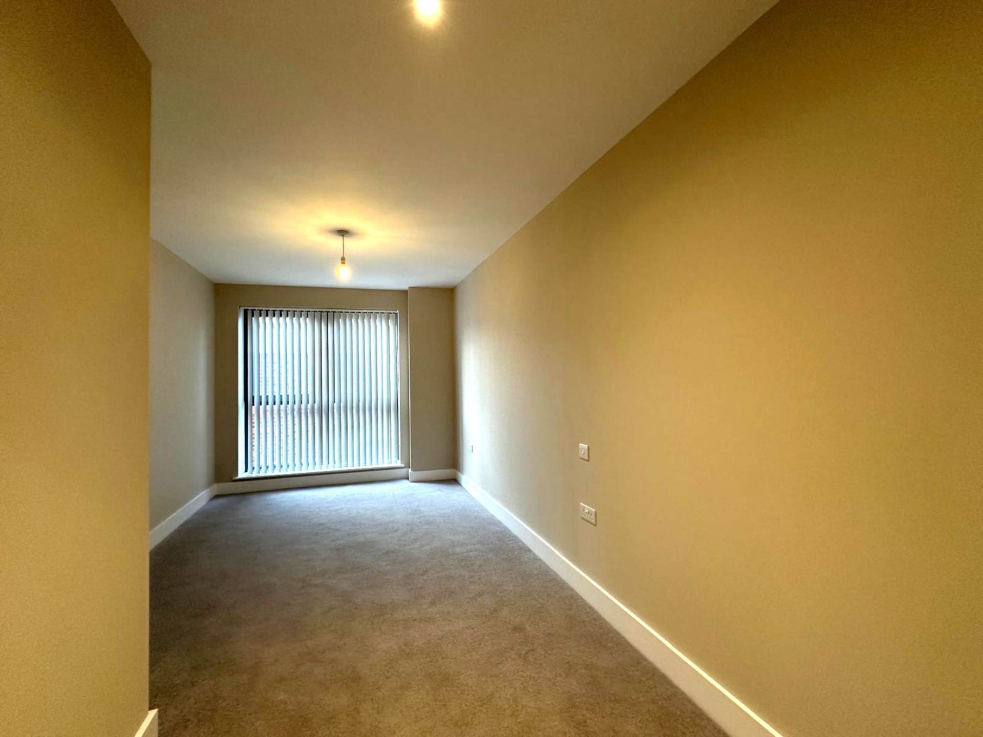 London N3 1QG 2 bed flat sales property internal/external image-5