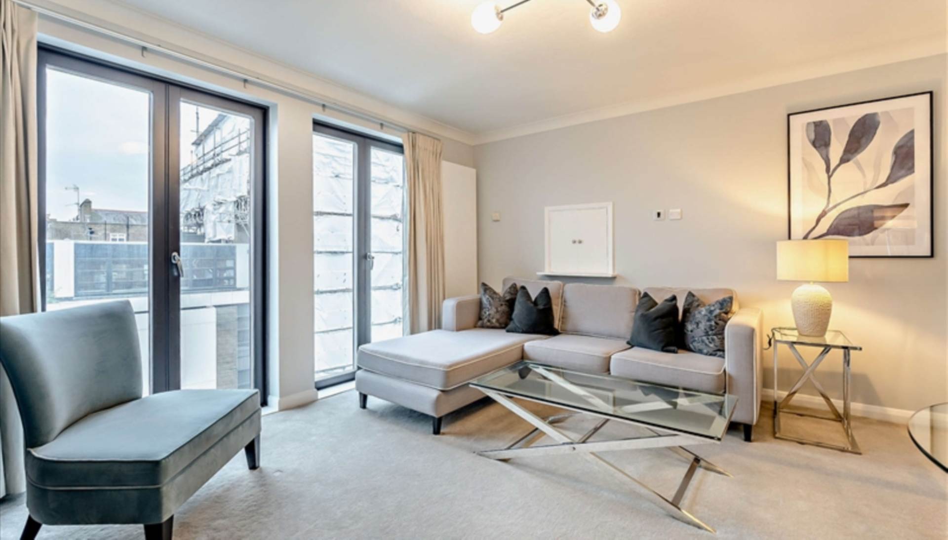 2 bed flat to rent | Fullham Road, London SW3 Picure-1