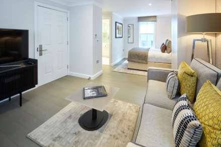 1 bed studio to rent in London EC4M