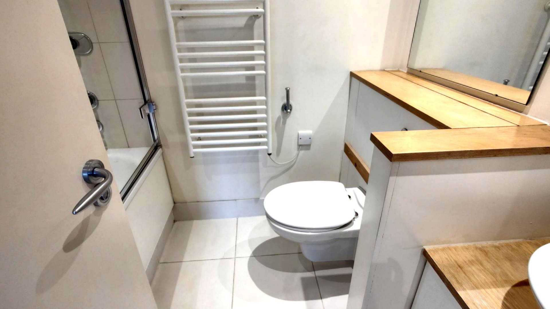 London W2 4TE 3 bed flat rental property internal/external image-6
