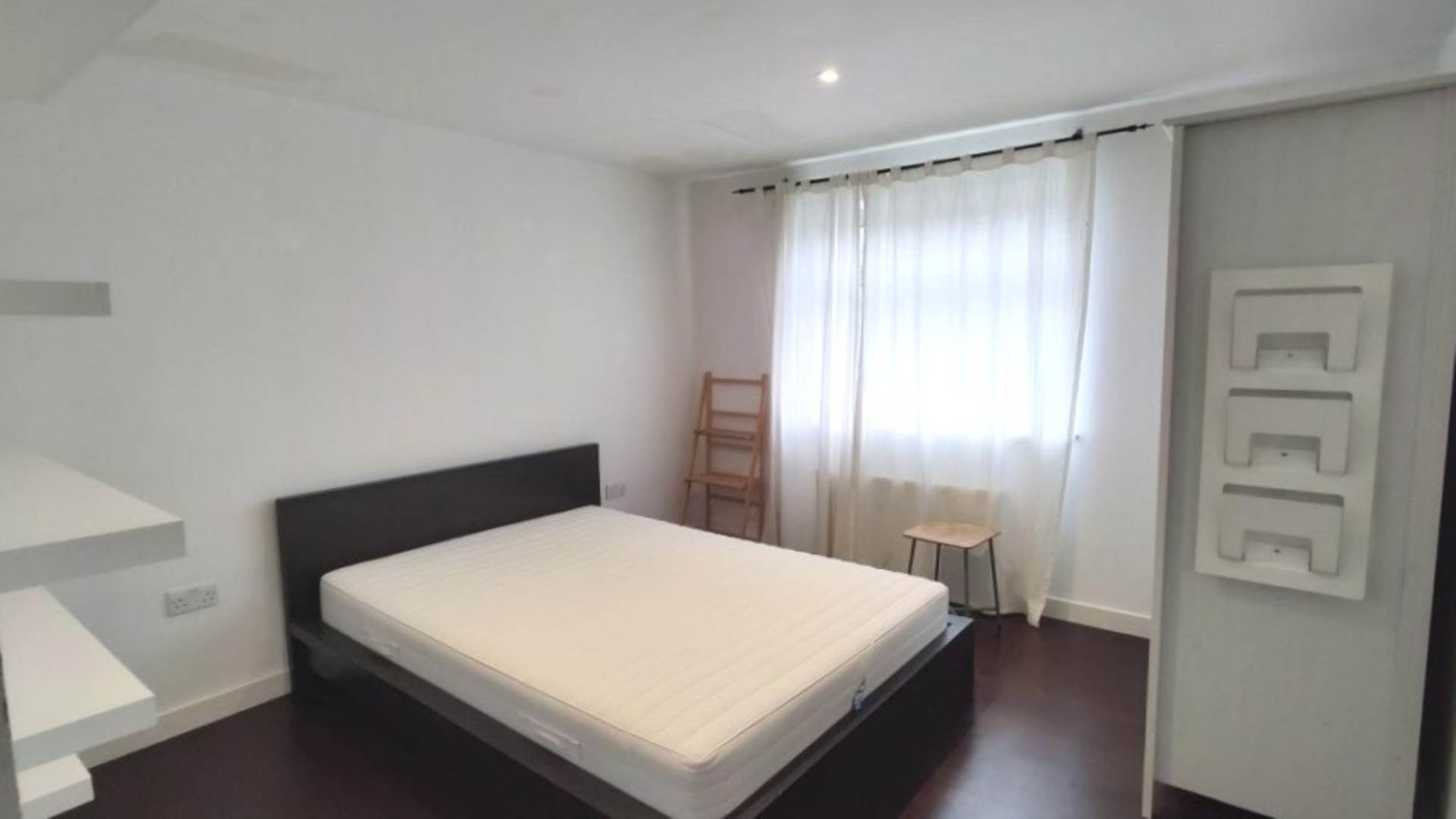 London N7 6LJ 2 bed maisonette rental property internal/external image-3