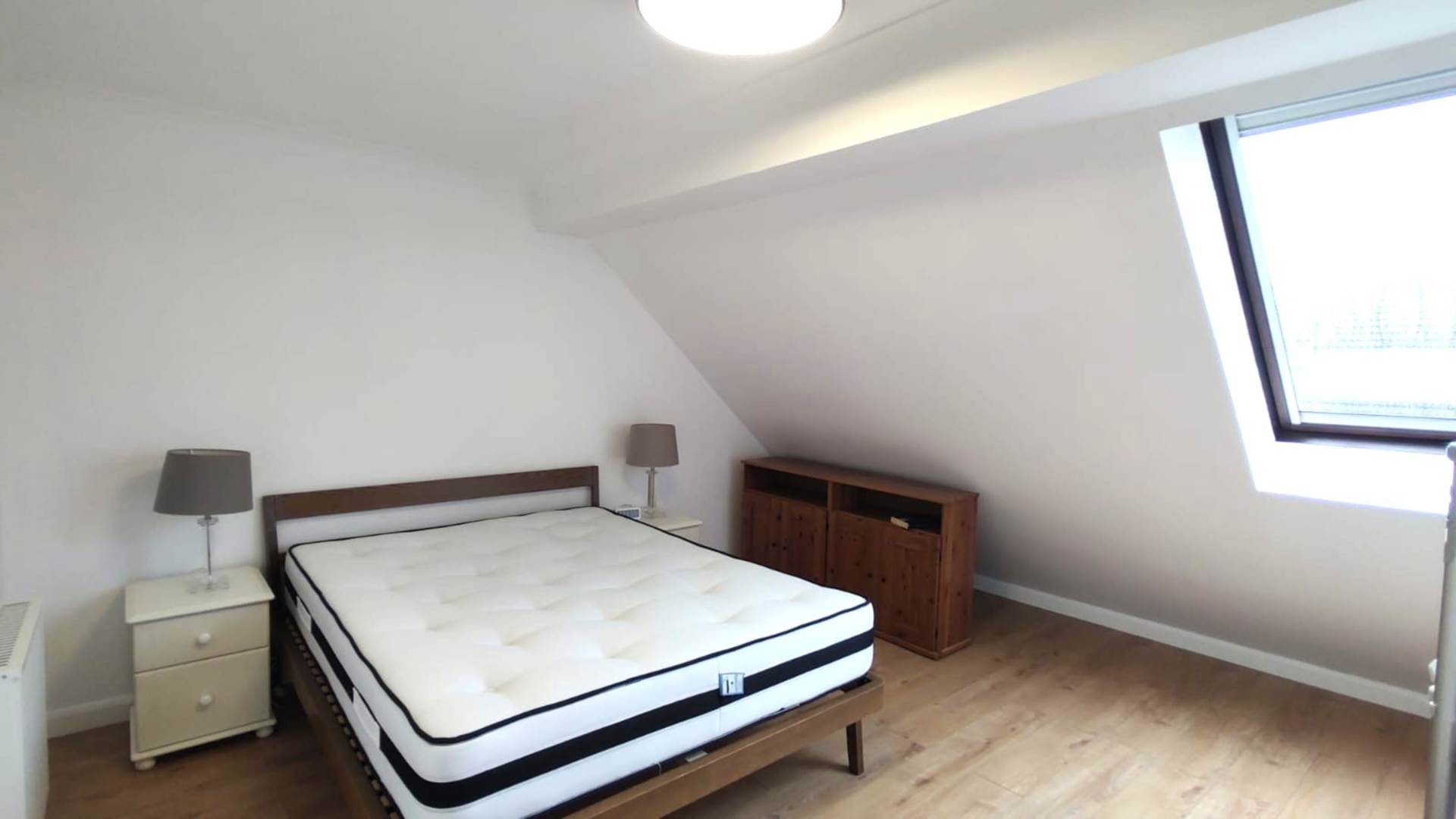 London N3 2BN 2 bed maisonette rental property internal/external image-4