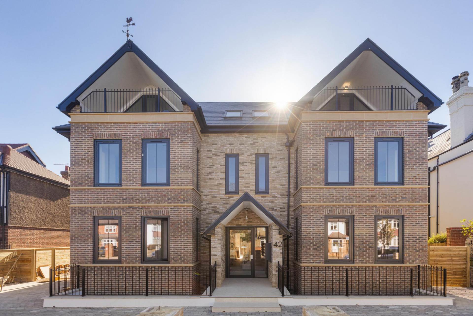 London W3 9HG 2 bed flat sales property internal/external image-15