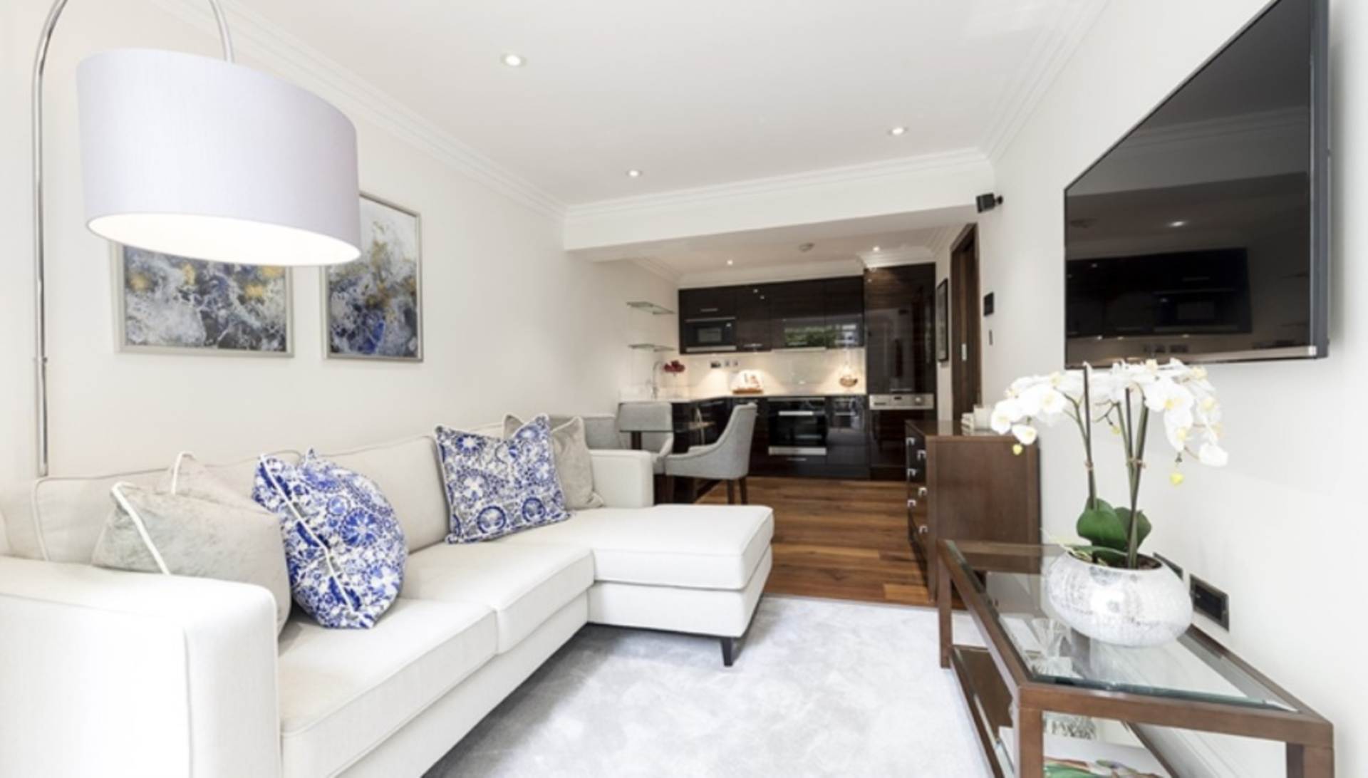 London W2 4BB 1 bed flat rental property internal/external image-1