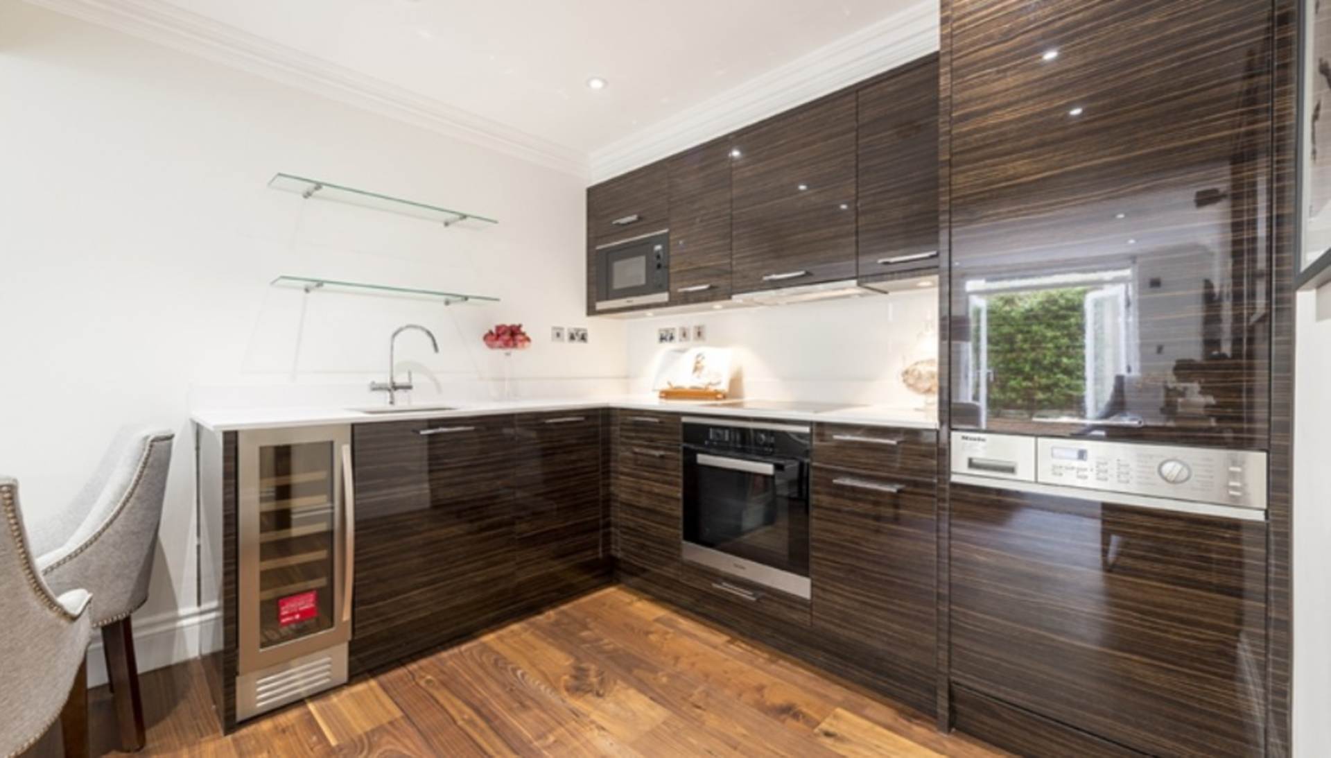 London W2 4BB 1 bed flat rental property internal/external image-2