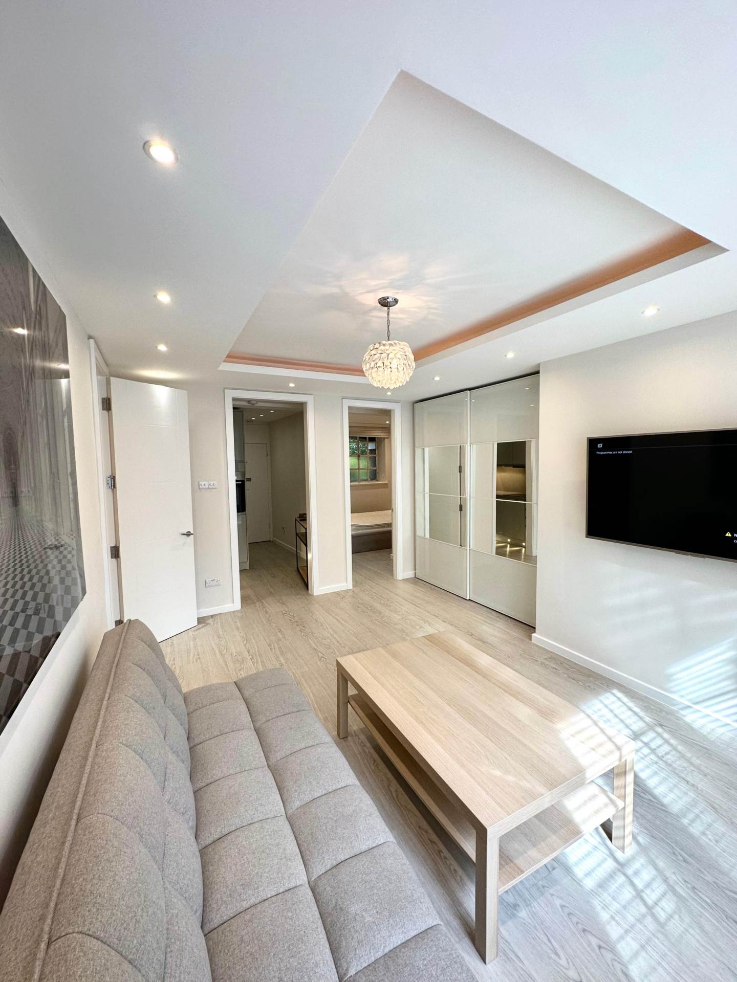 London NW6 5NR 2 bed flat rental property internal/external image-1