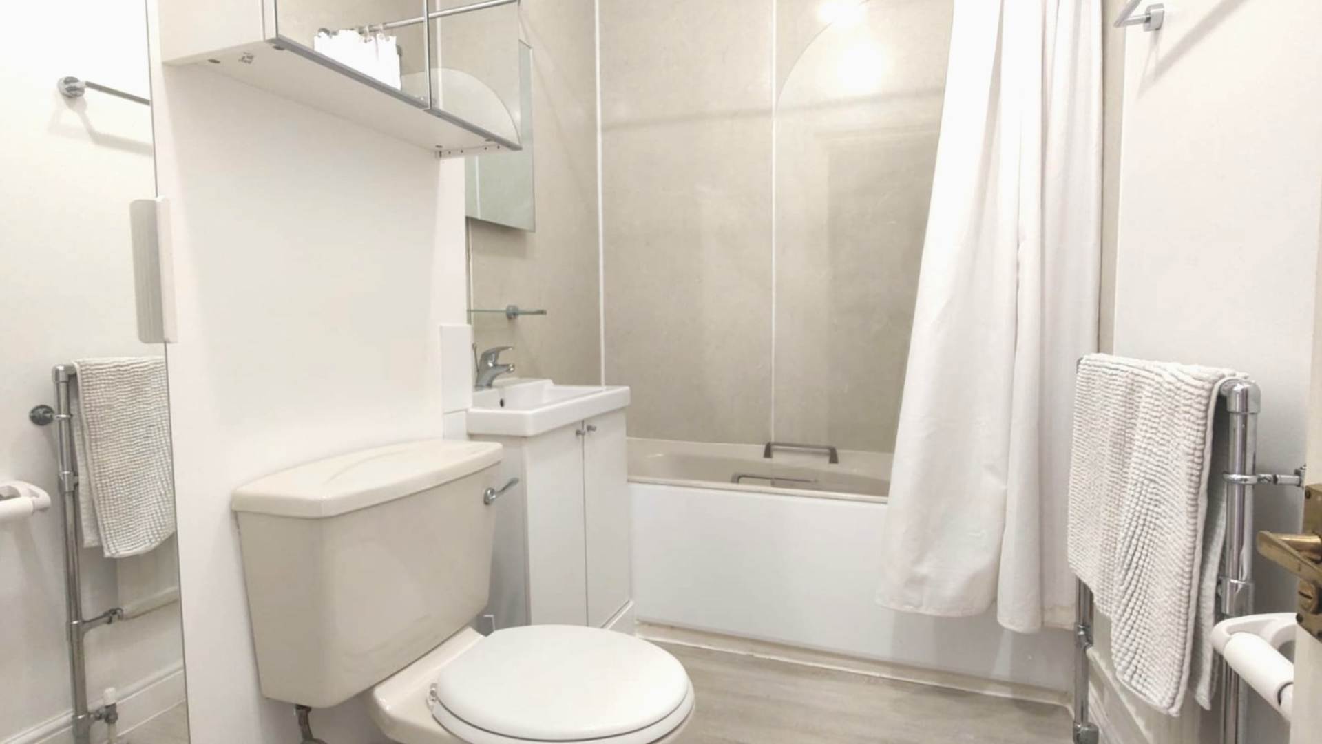 London W14 8BE 2 bed flat rental property internal/external image-10