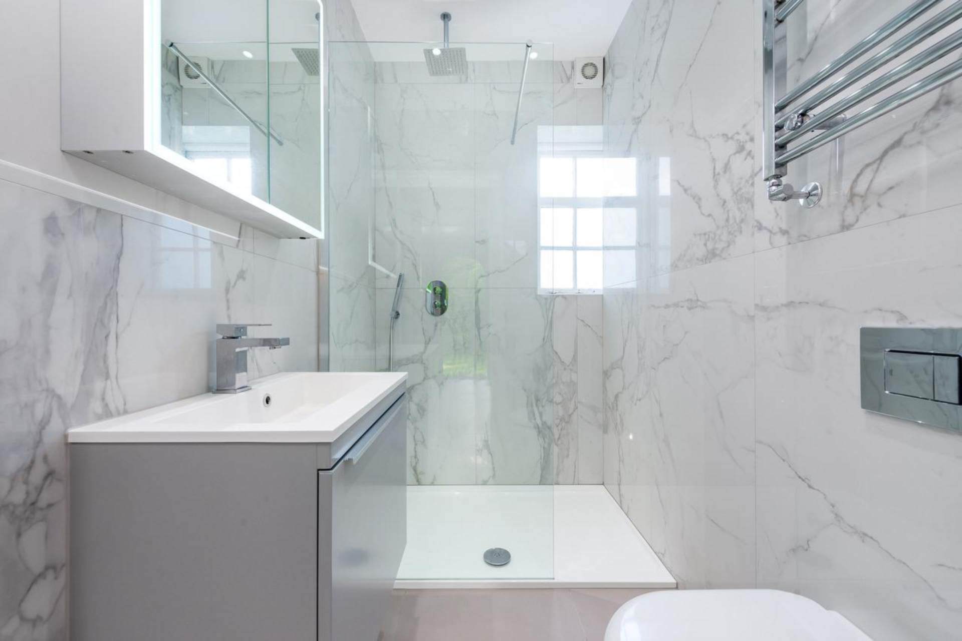 London NW11 6EB 1 bed flat rental property internal/external image-5