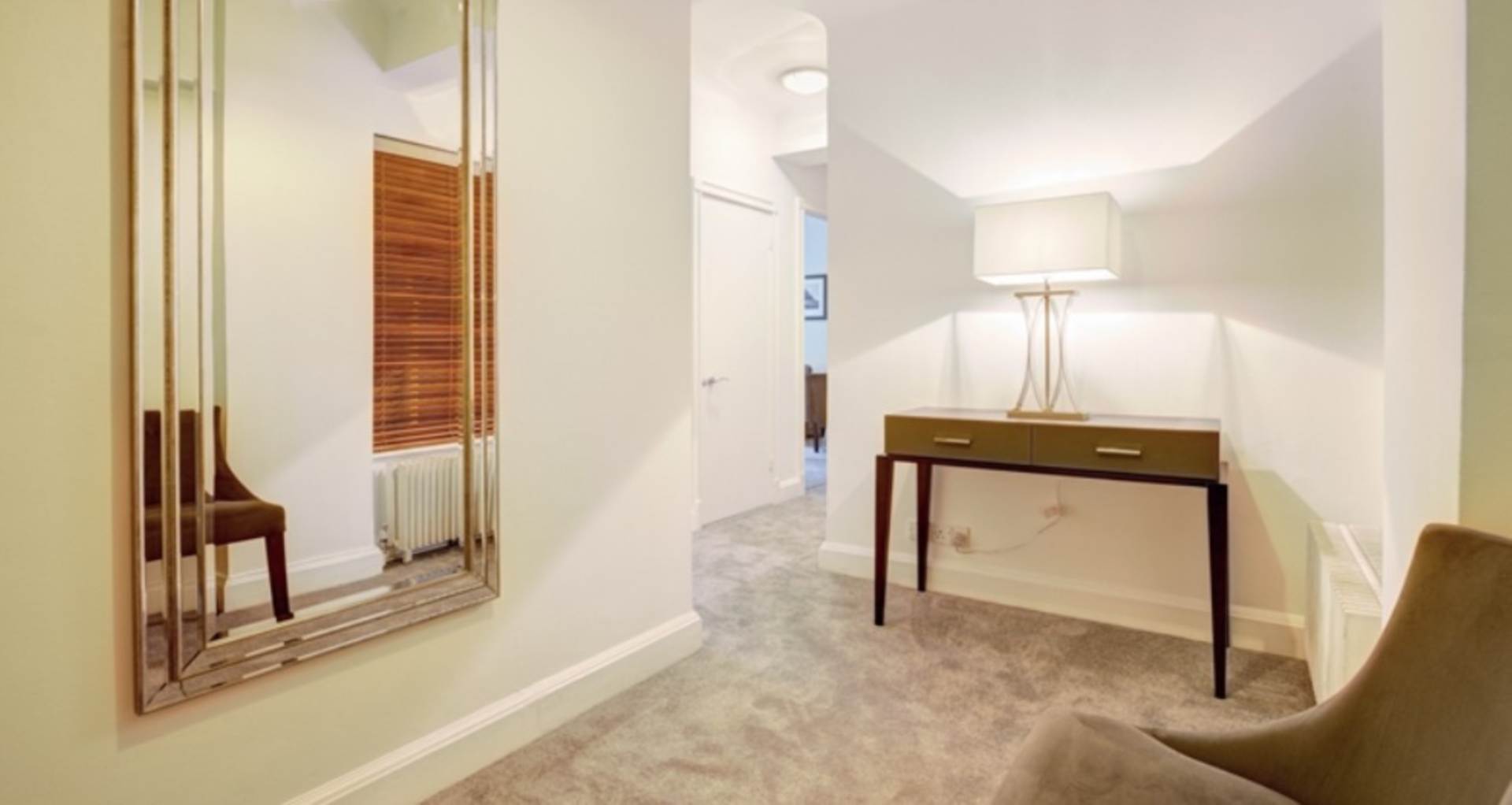 London SW3 6SH 1 bed flat rental property internal/external image-2