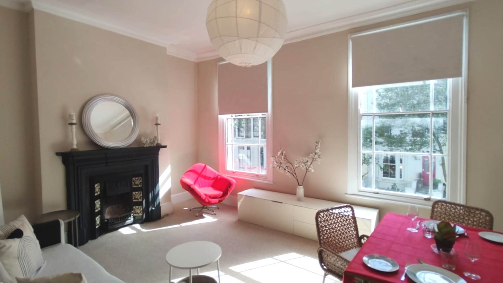 London N19 5PY 2 bed maisonette rental property internal/external image-1