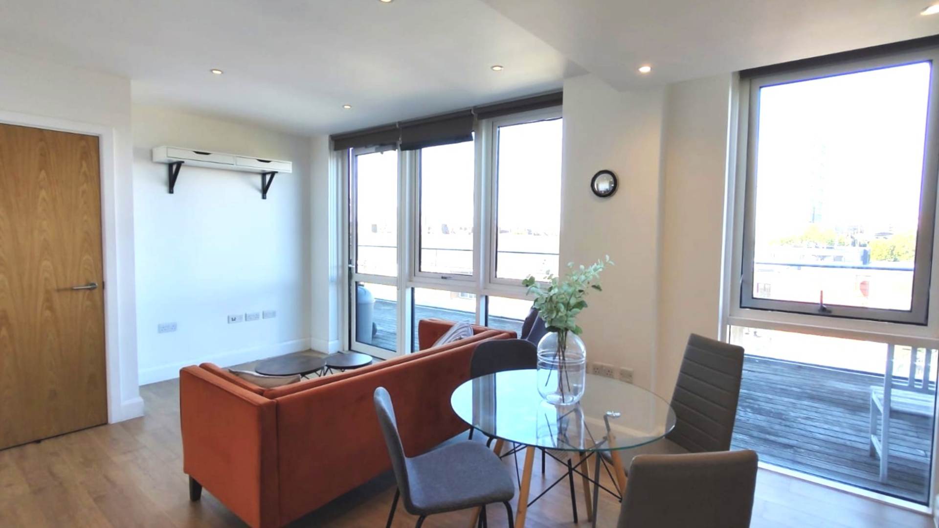 London E3 3XH 1 bed flat rental property internal/external image-3