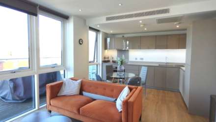 1 bed flat to rent in London E3