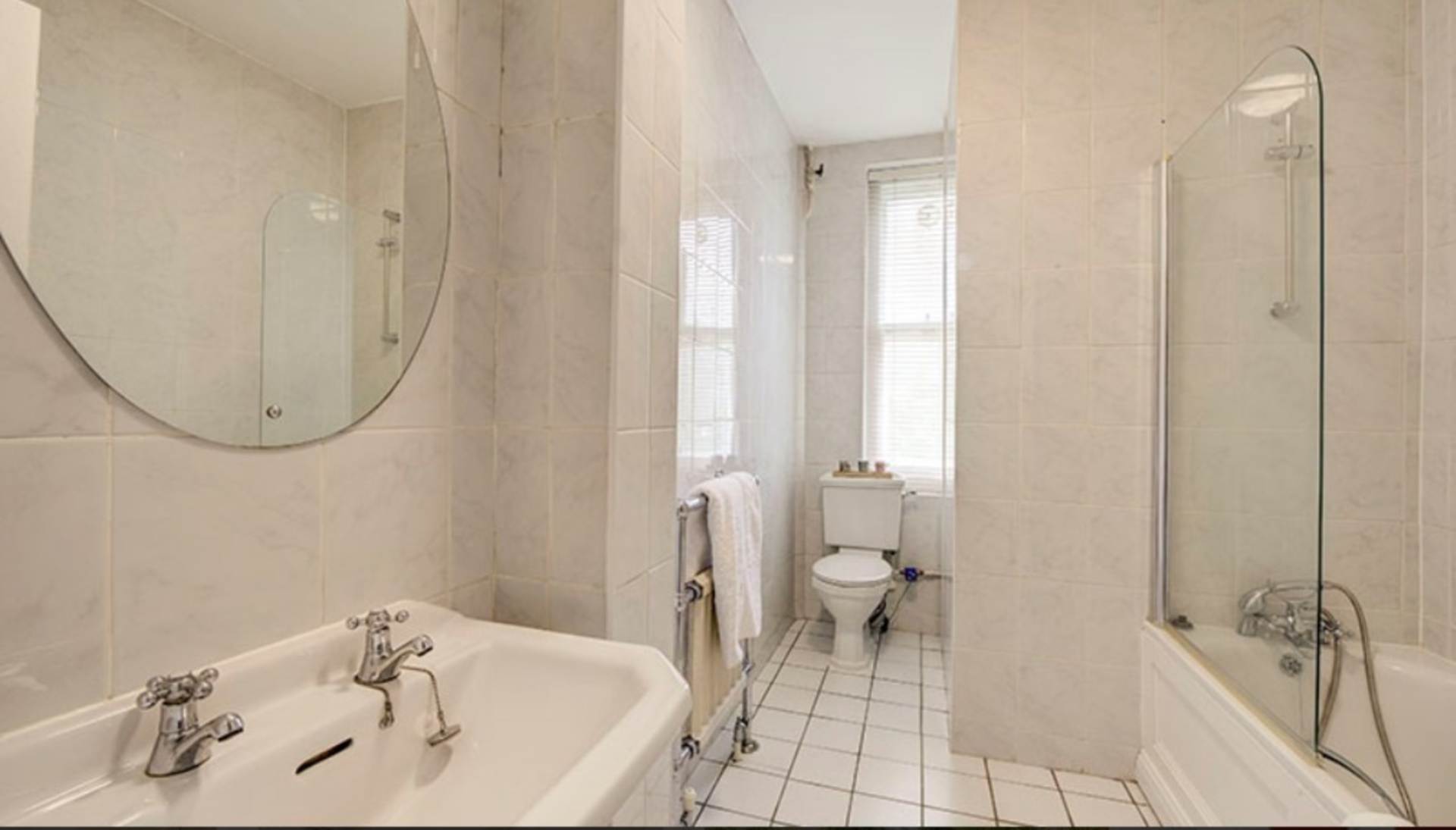 London W1J 5NA 1 bed flat rental property internal/external image-5