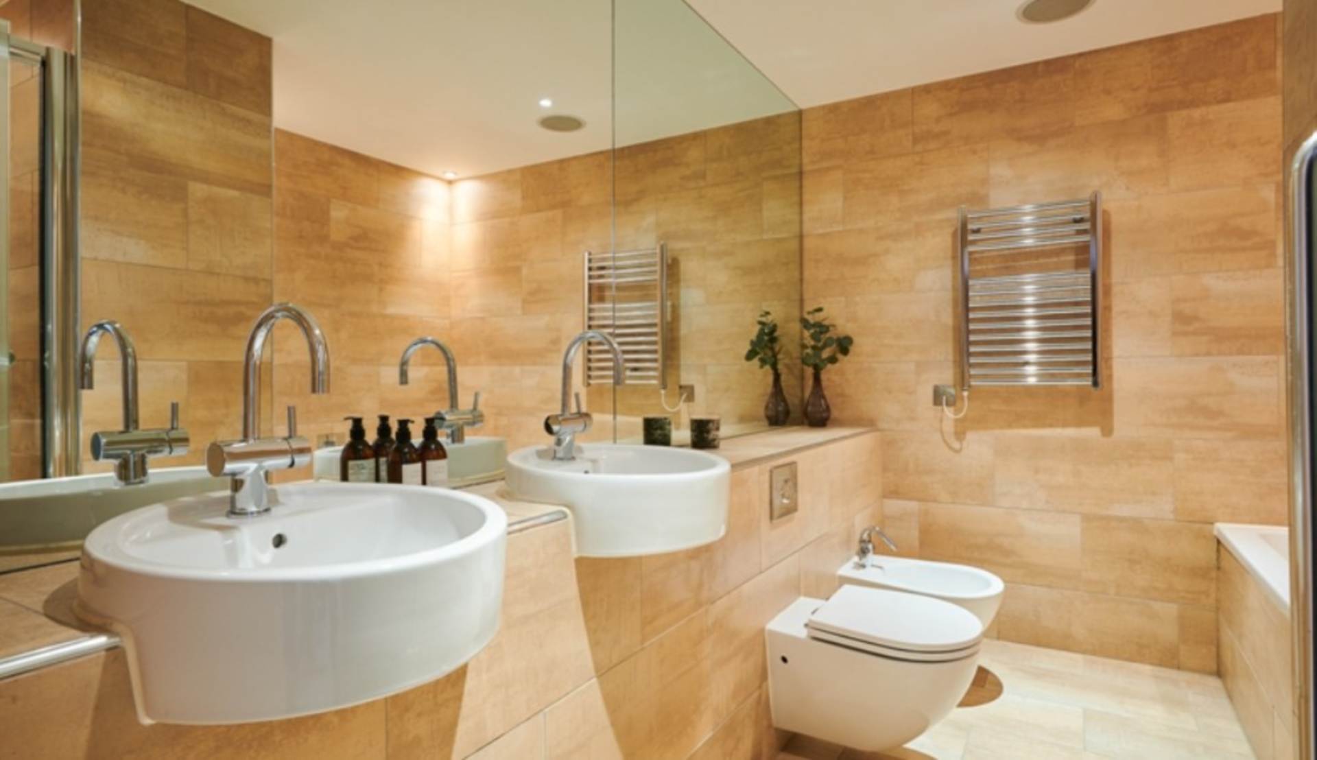 ロンドン W8 5EH 2ベッドフラット 賃貸物件の内外装写真-4