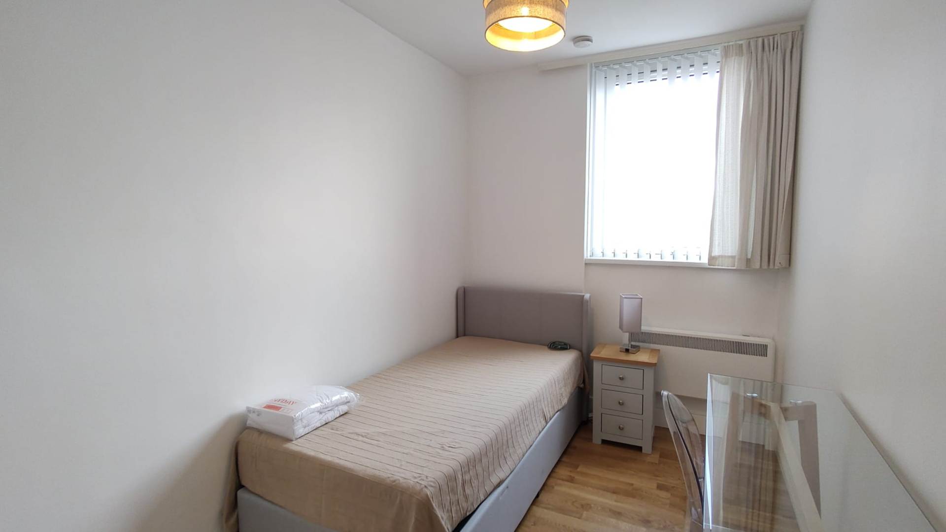 London W5 2RX 2 bed flat rental property internal/external image-6