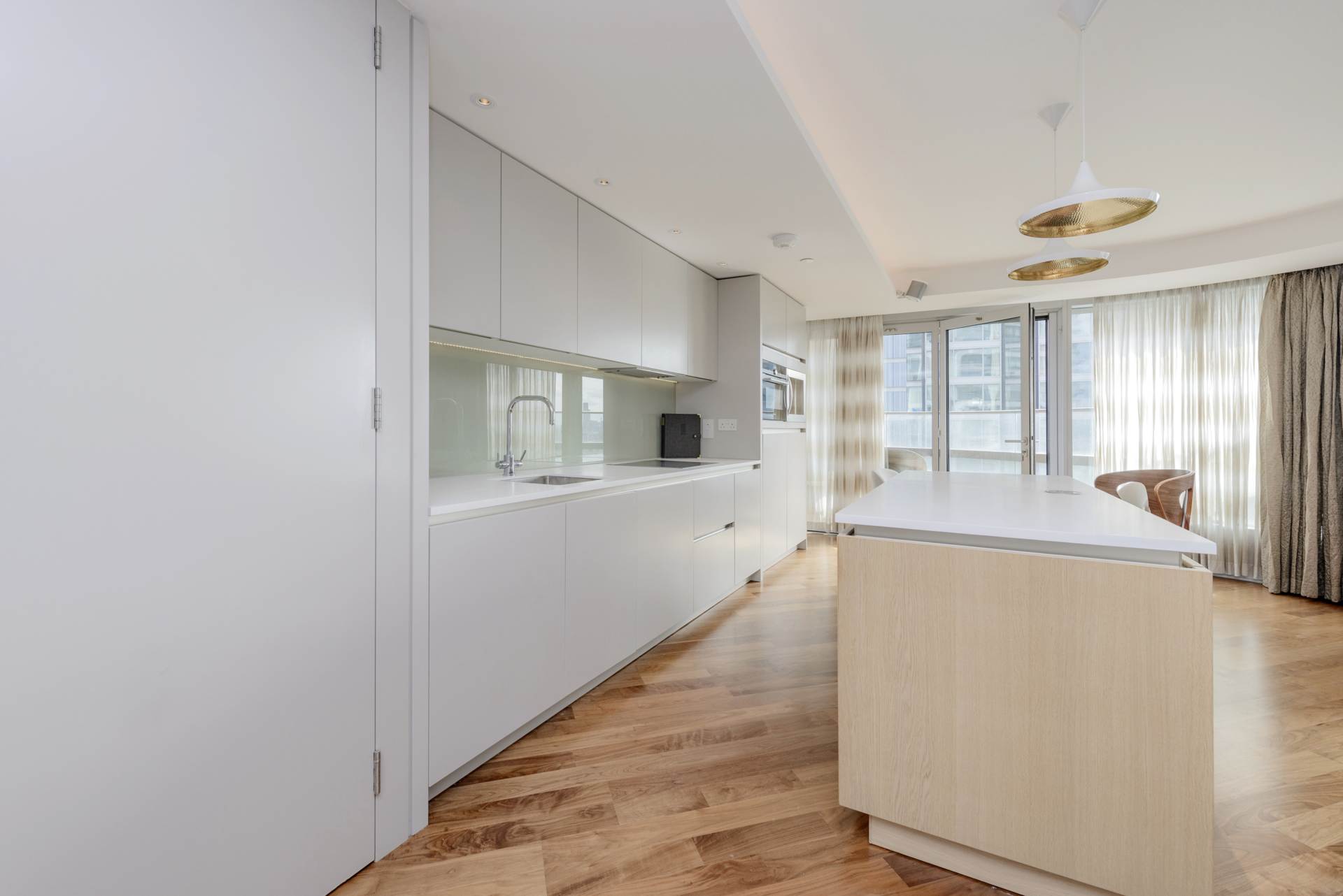 London EC1V 1AE 1 bed flat sales property internal/external image-5