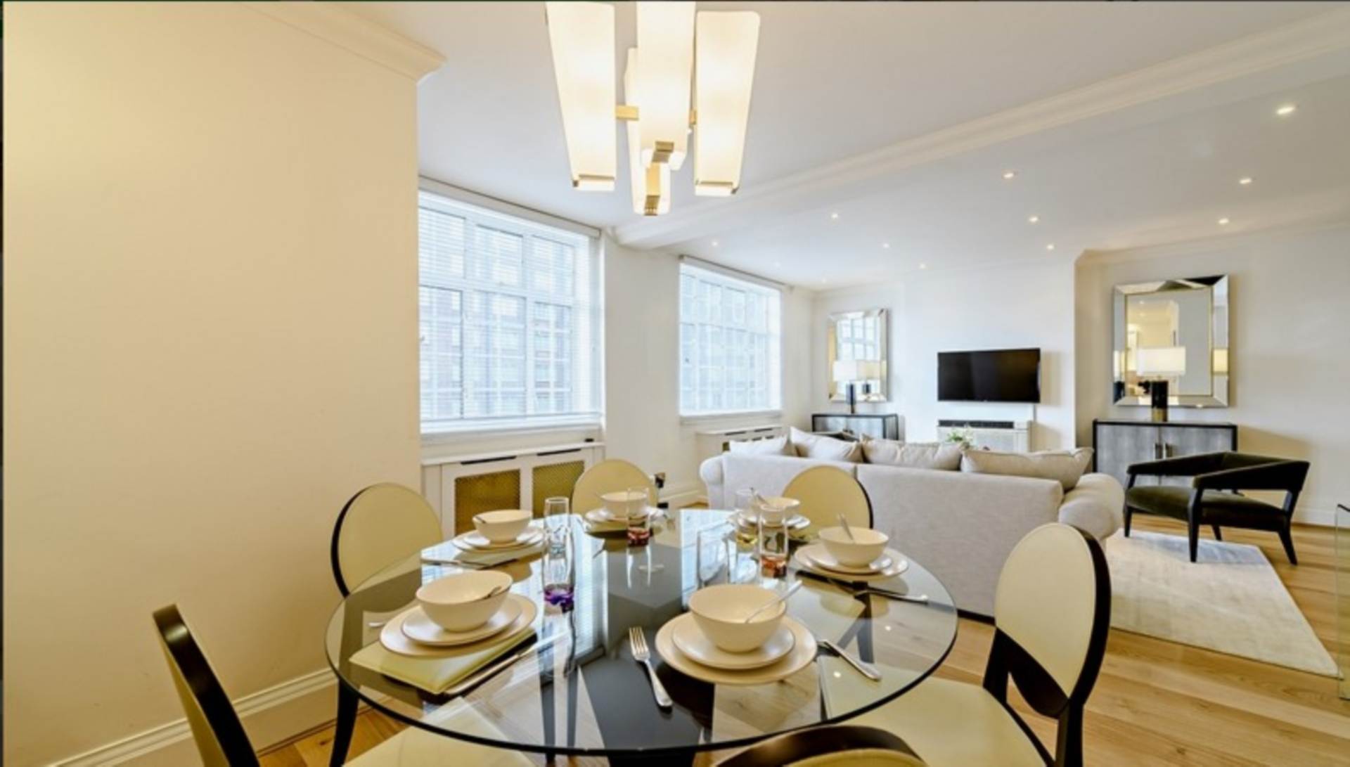 London NW8 7HY 3 bed flat rental property internal/external image-5