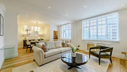 3 bed flat to rent in London NW8