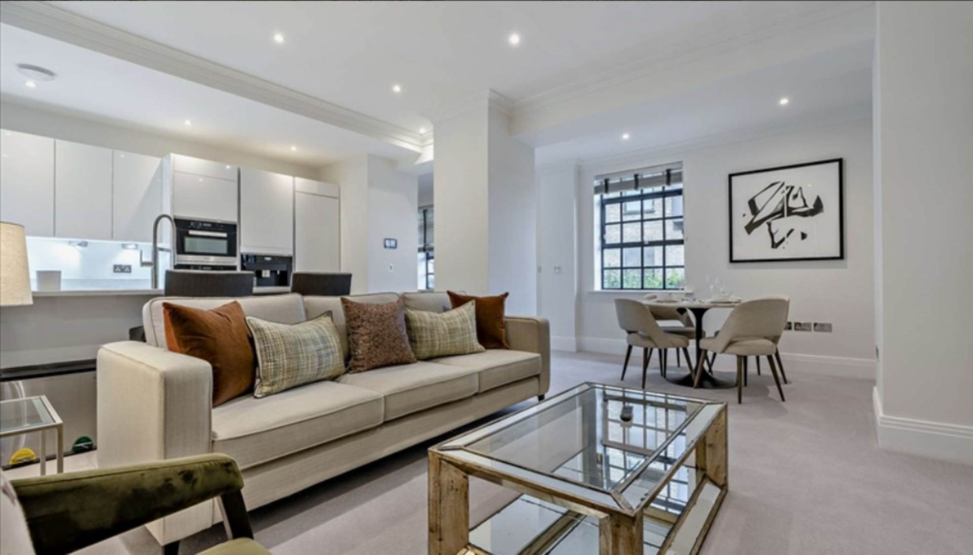London W6 9UF 2 bed semi-detached rental property internal/external image-5