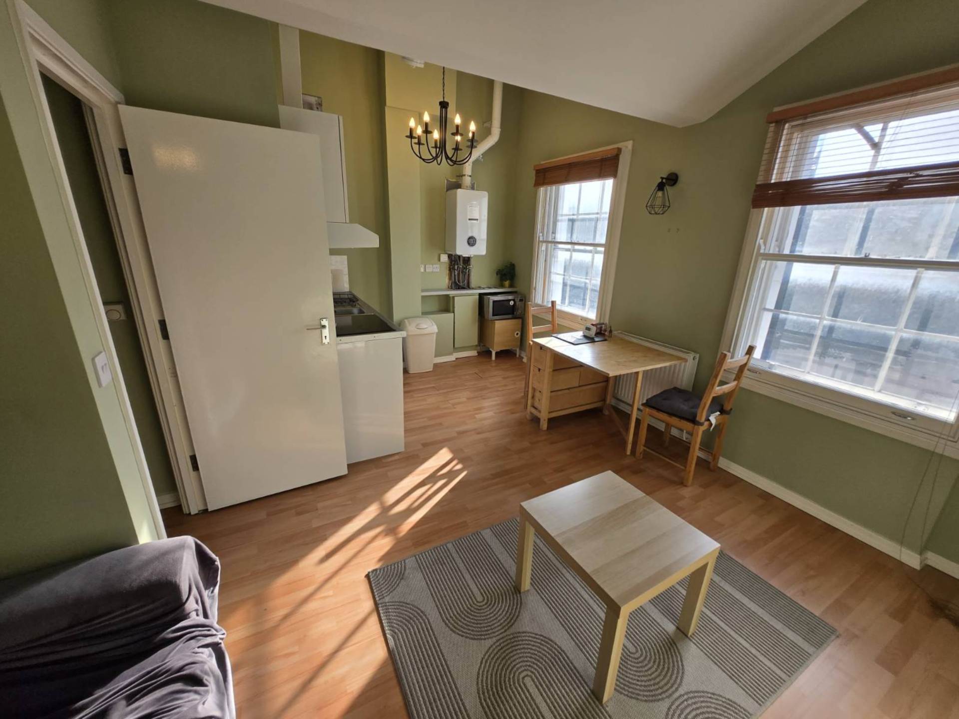 London N1 9BU 1 bed flat rental property internal/external image-4