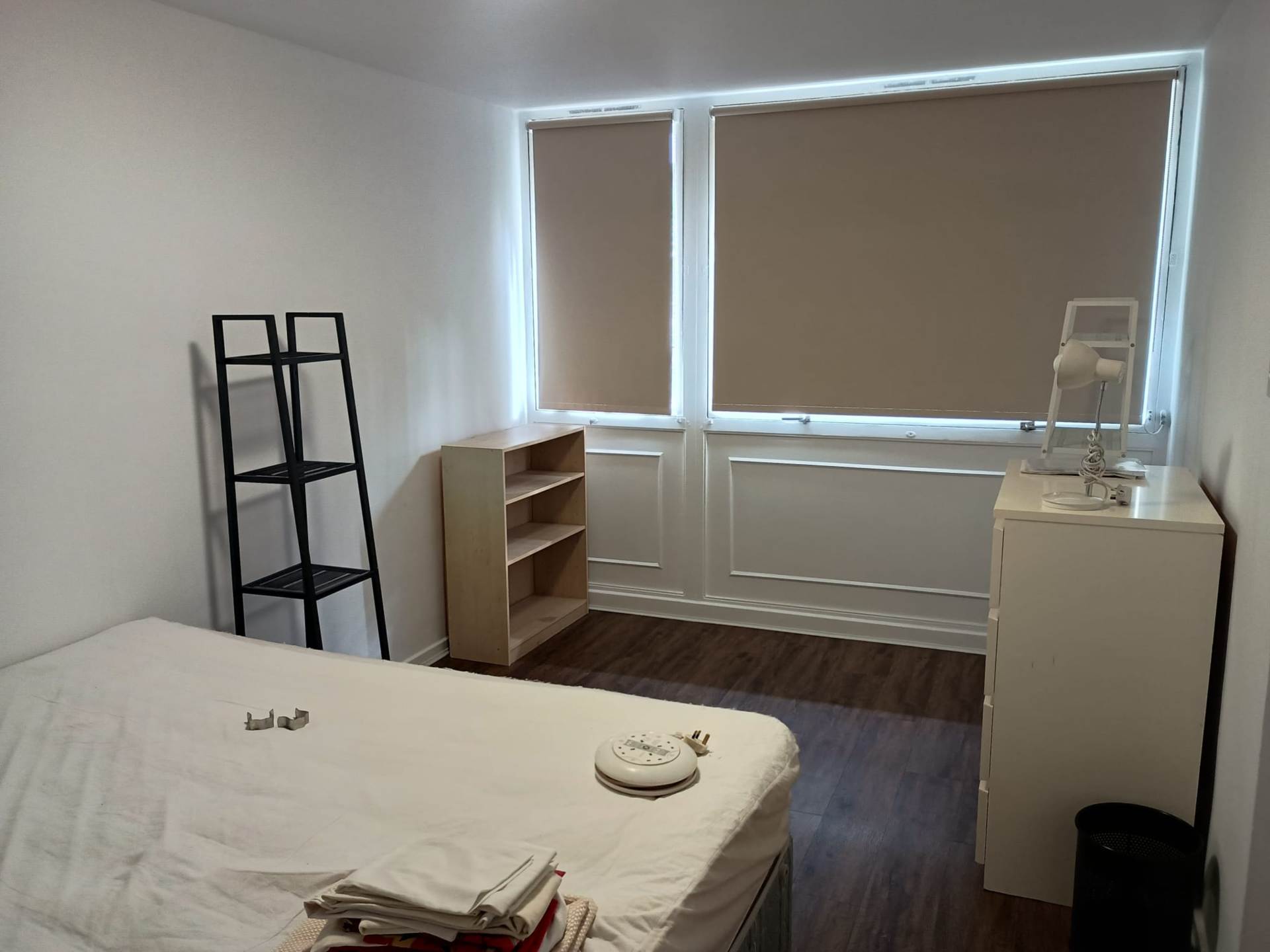 London W1W 5DF 2 bed flat rental property internal/external image-7